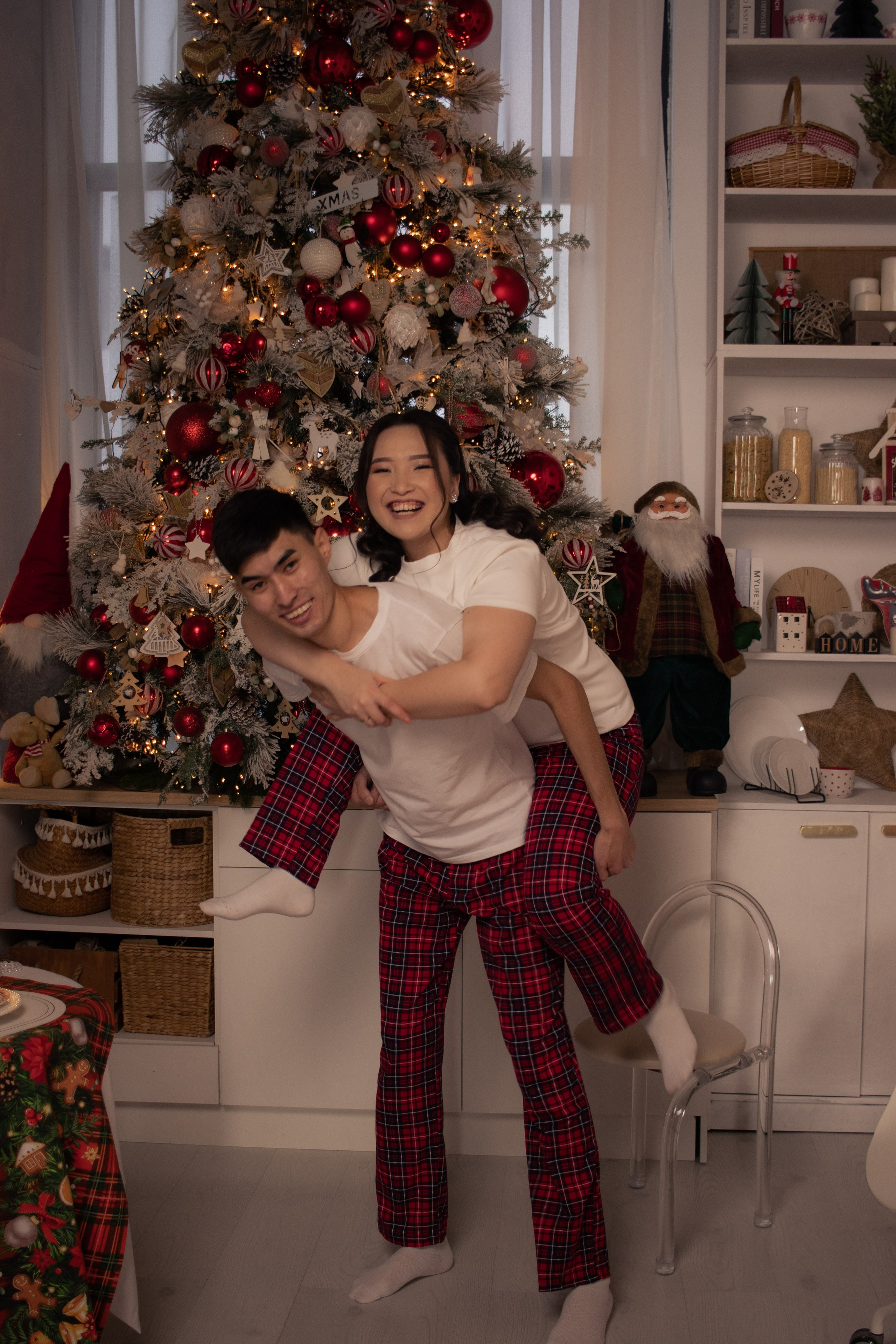 Студийная фотосессия. Фотограф в Астане, индивидуальная, семейная, домашняя фотосессия