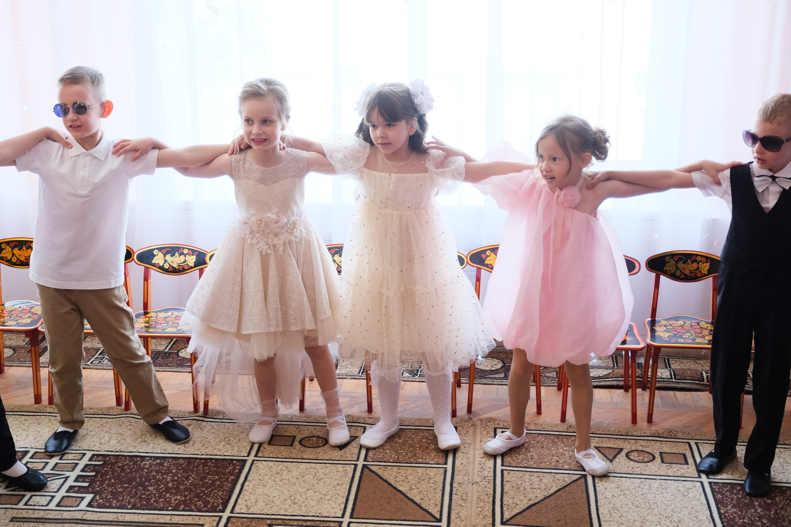 До свидания, детский сад!. Фотограф Анатолий Деникин