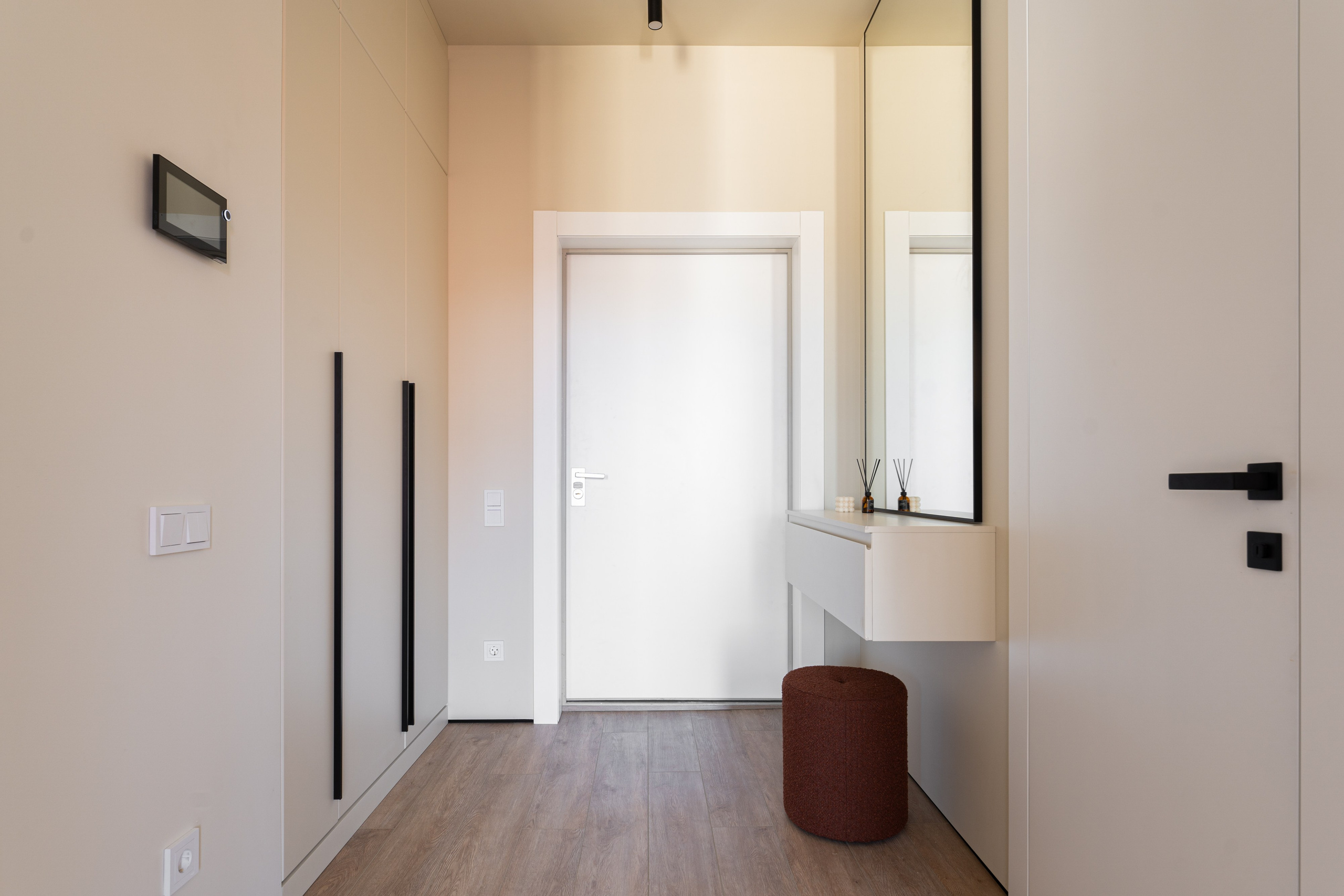 Контакты. Дизайнер интерьера в Москве Туринова Мария