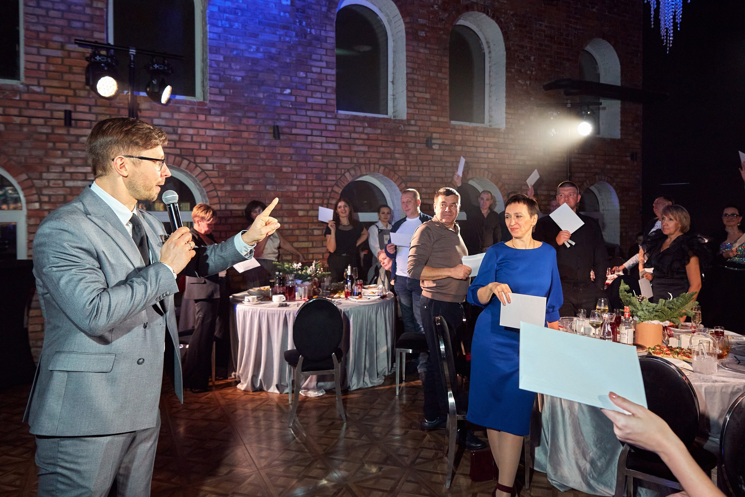 Компания Clarity / Пространство HIDE. Антон Артюшин, портретный фотограф. Москва