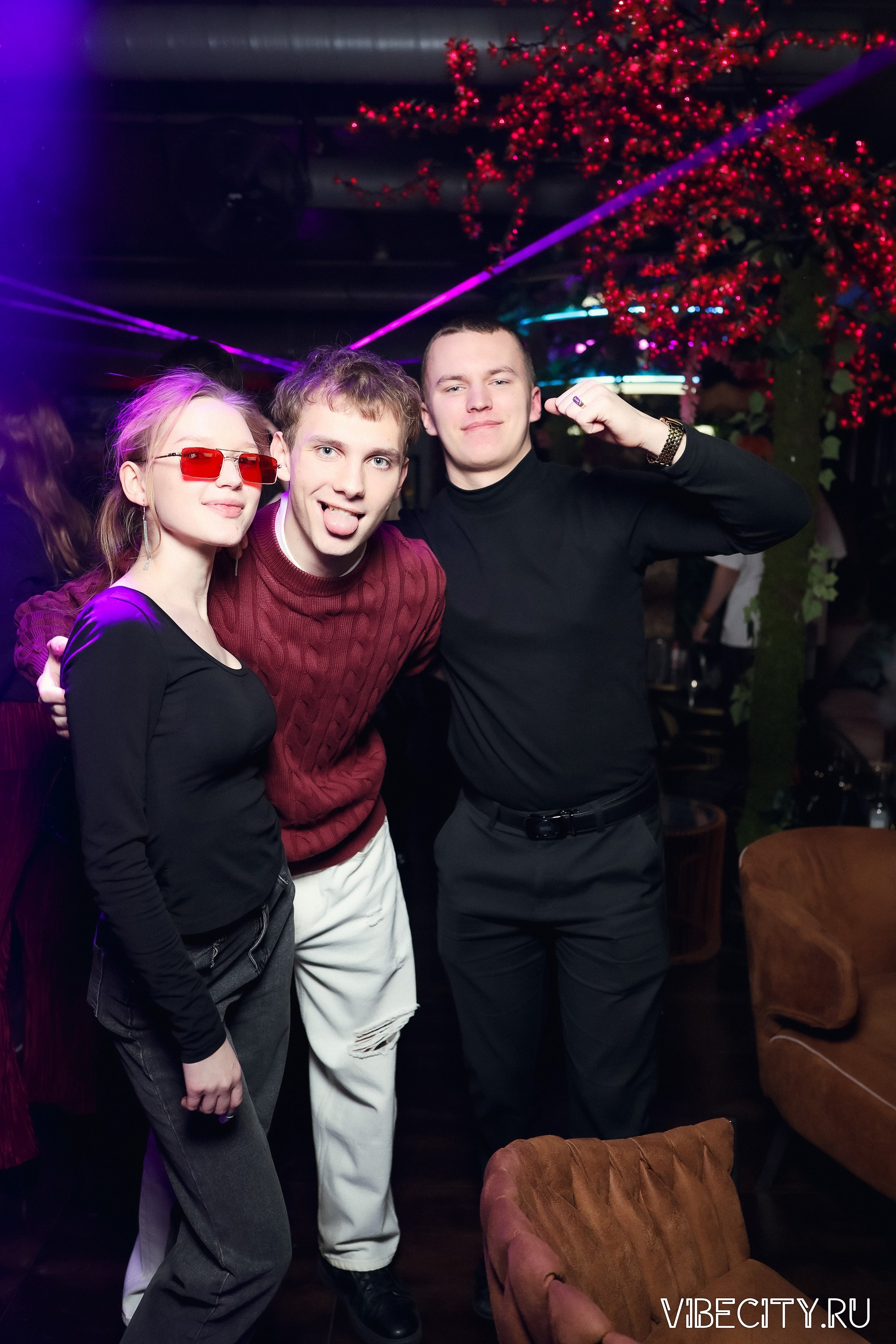 DOUBLE U. VIBECITY.RU Вайб Сити Ру Фоторепортажи Фотоотчеты Калининград