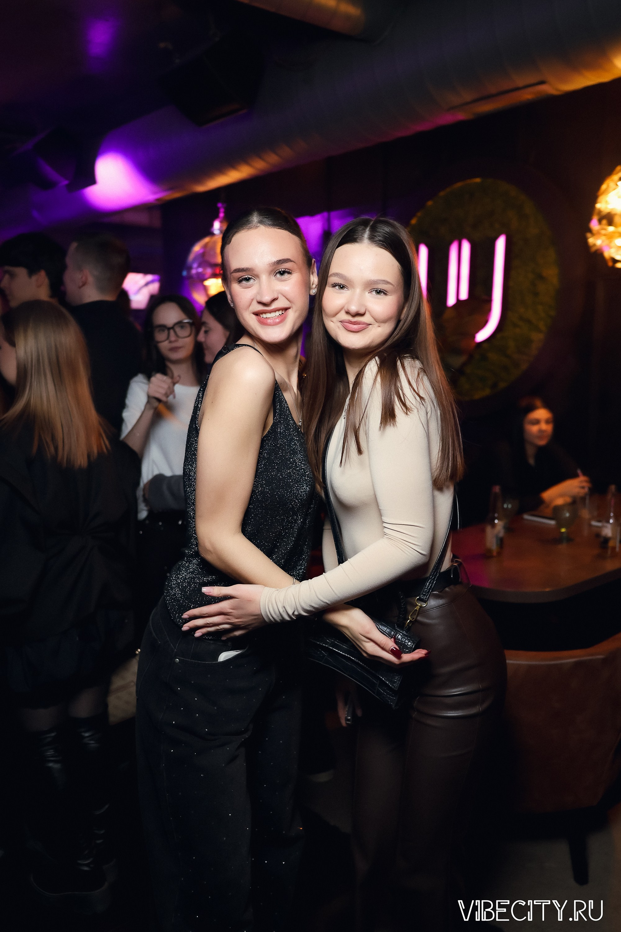 DOUBLE U. VIBECITY.RU Вайб Сити Ру Фоторепортажи Фотоотчеты Калининград