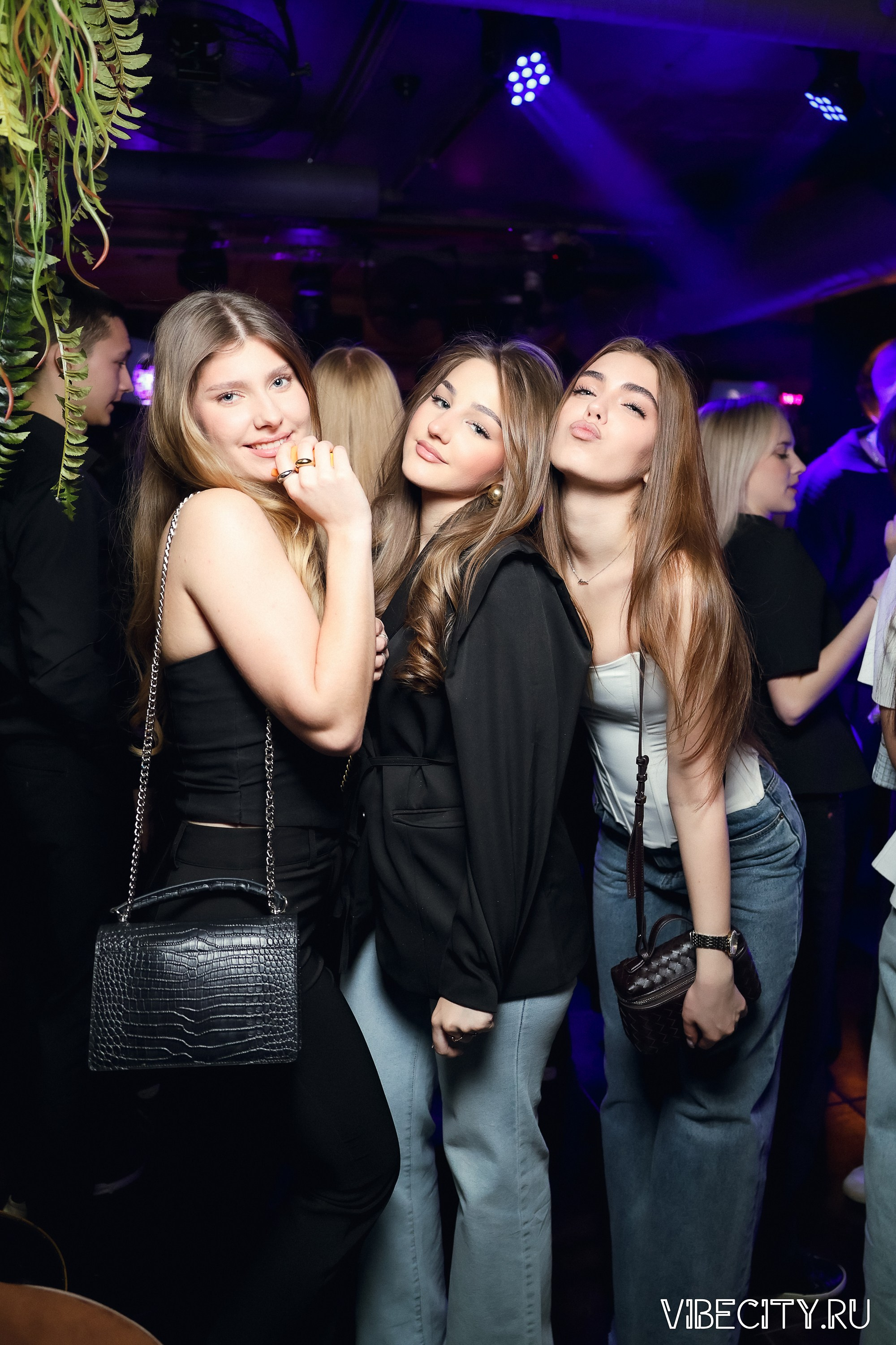 DOUBLE U. VIBECITY.RU Вайб Сити Ру Фоторепортажи Фотоотчеты Калининград