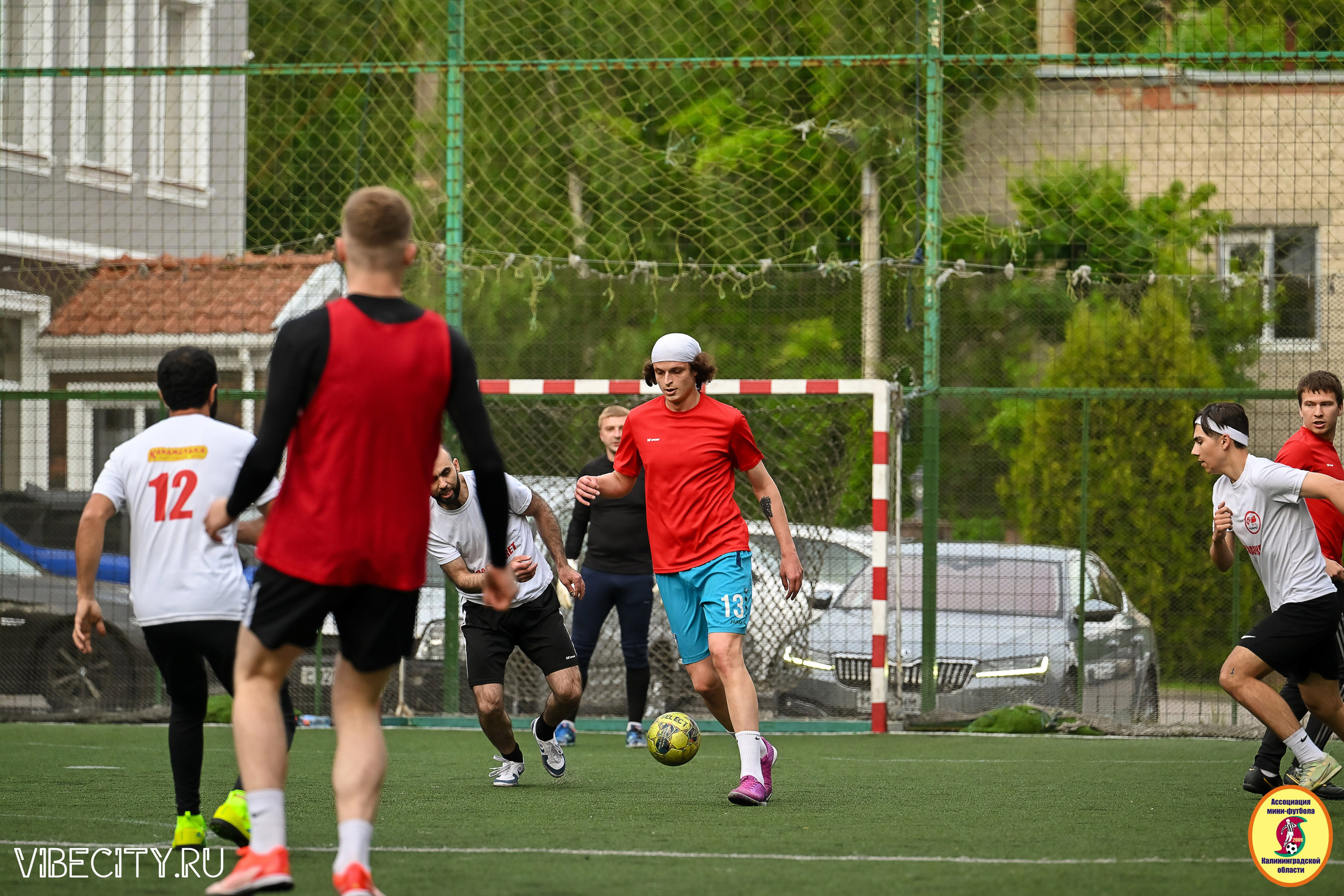ИГРЫ МИНИ-ФУТБОЛЬНОЙ И КОРПОРАТИВНОЙ ЛИГИ. VIBECITY.RU Вайб Сити Ру Фоторепортажи Фотоотчеты Калининград