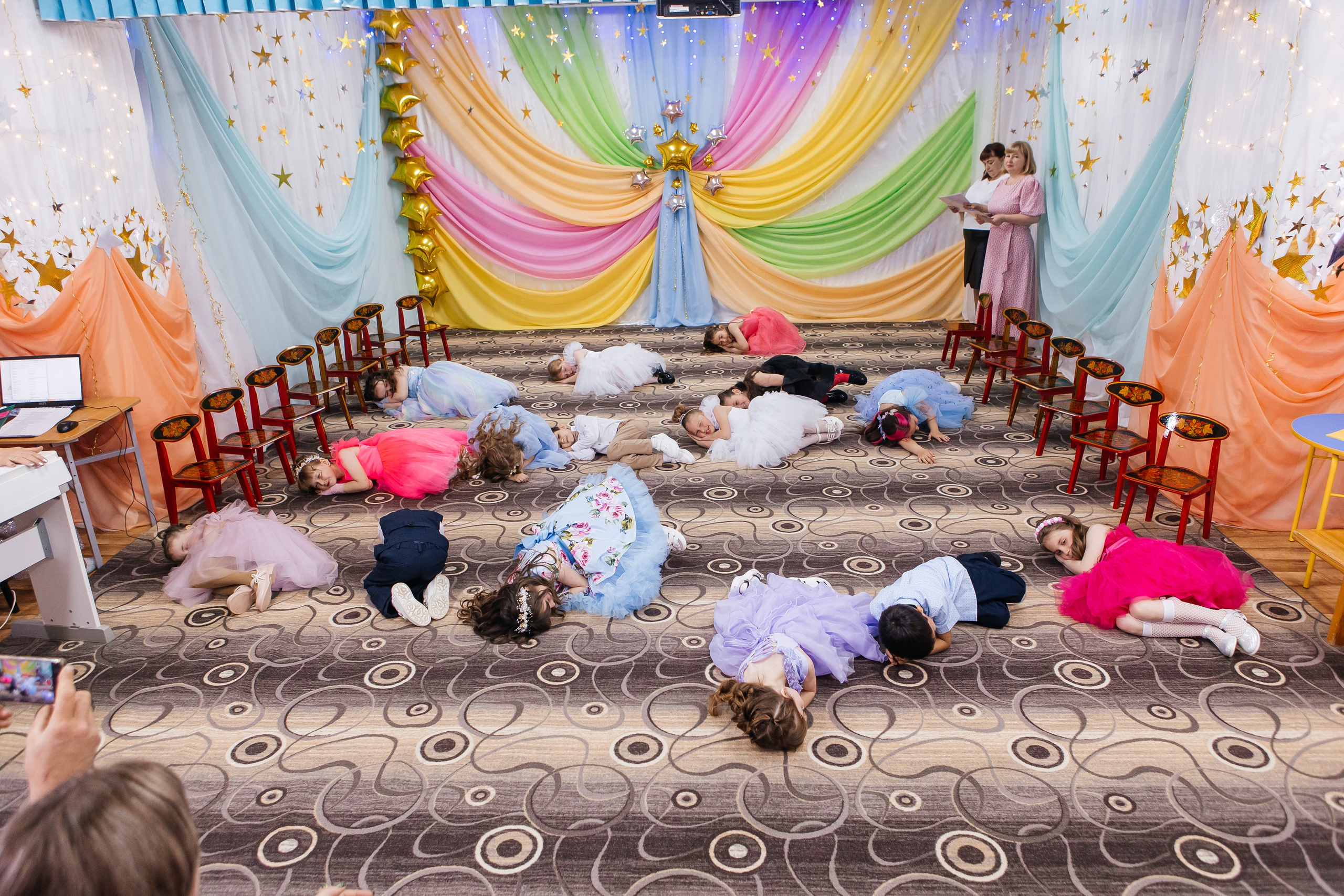 Д/с Сказка Выпускной. Свадебный, семейный фотограф. Выпускные альбомы в Коченёво / Новосибирск. Наталья Байкуш