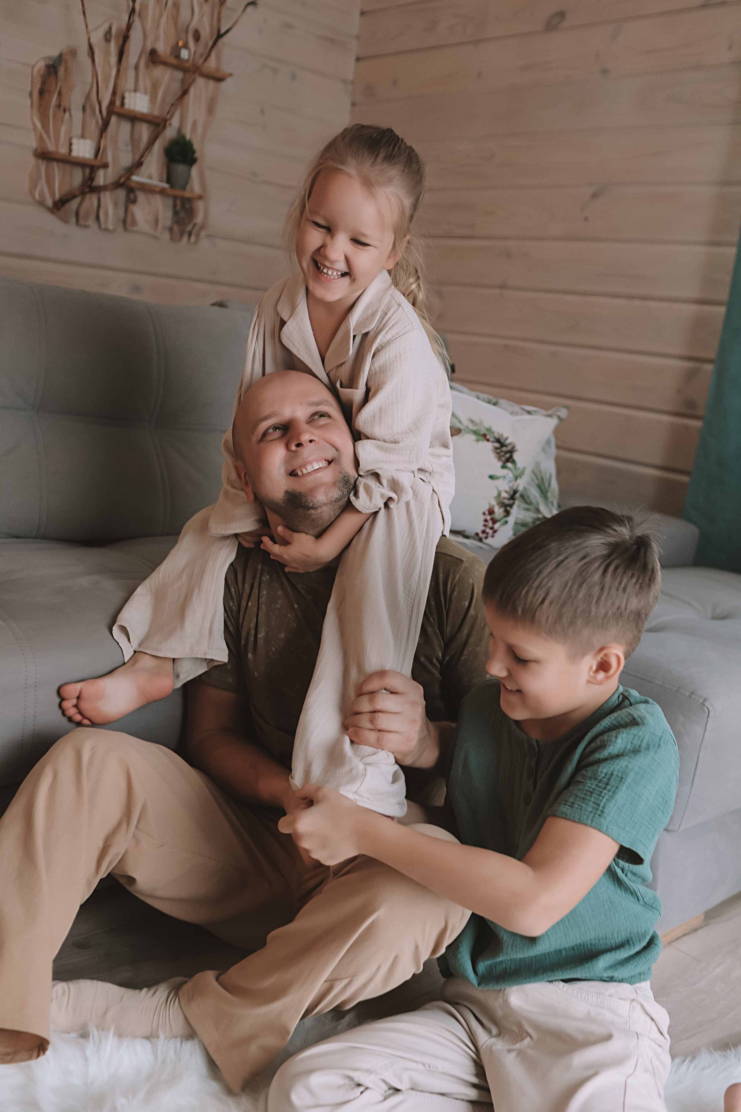 Домашняя. Семейный фотограф Тюмень, фотограф на роды Салмина Мария