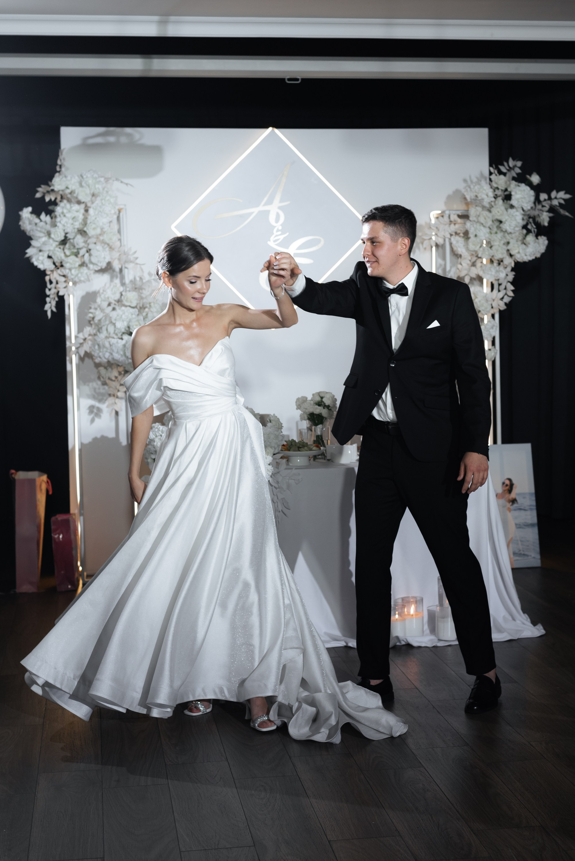 Артем и Екатерина. Главная