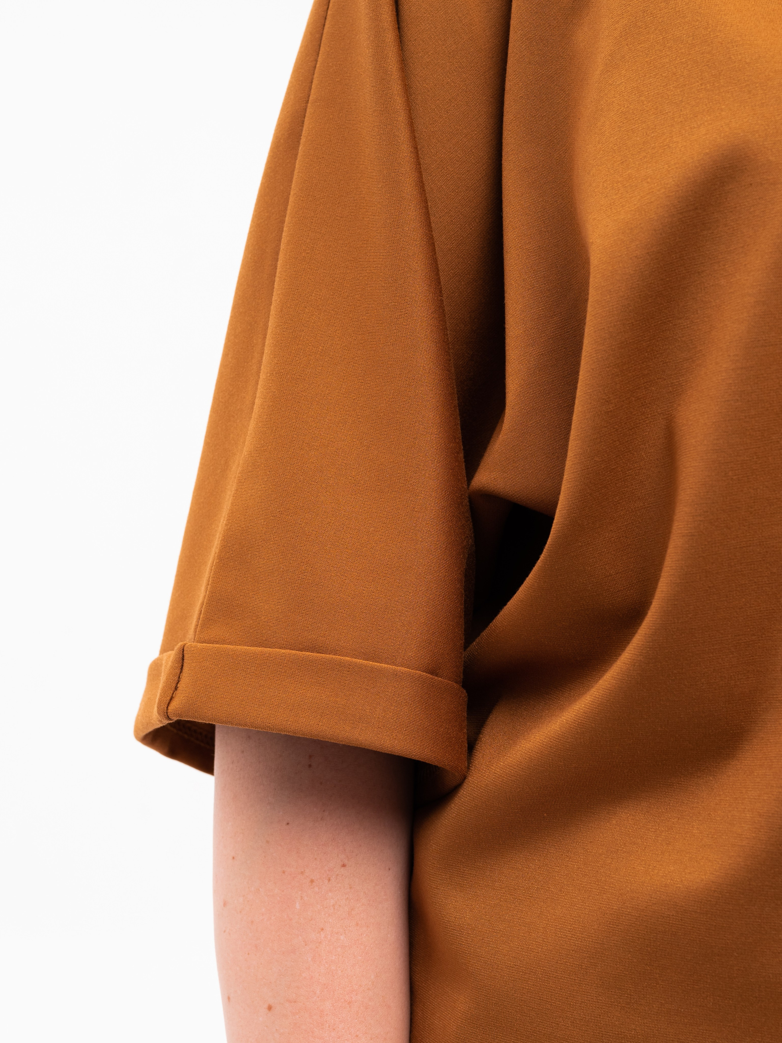 Одежда разноразмерная. Предметный фотограф, фото для маркетплейсов Пятигорск, КМВ