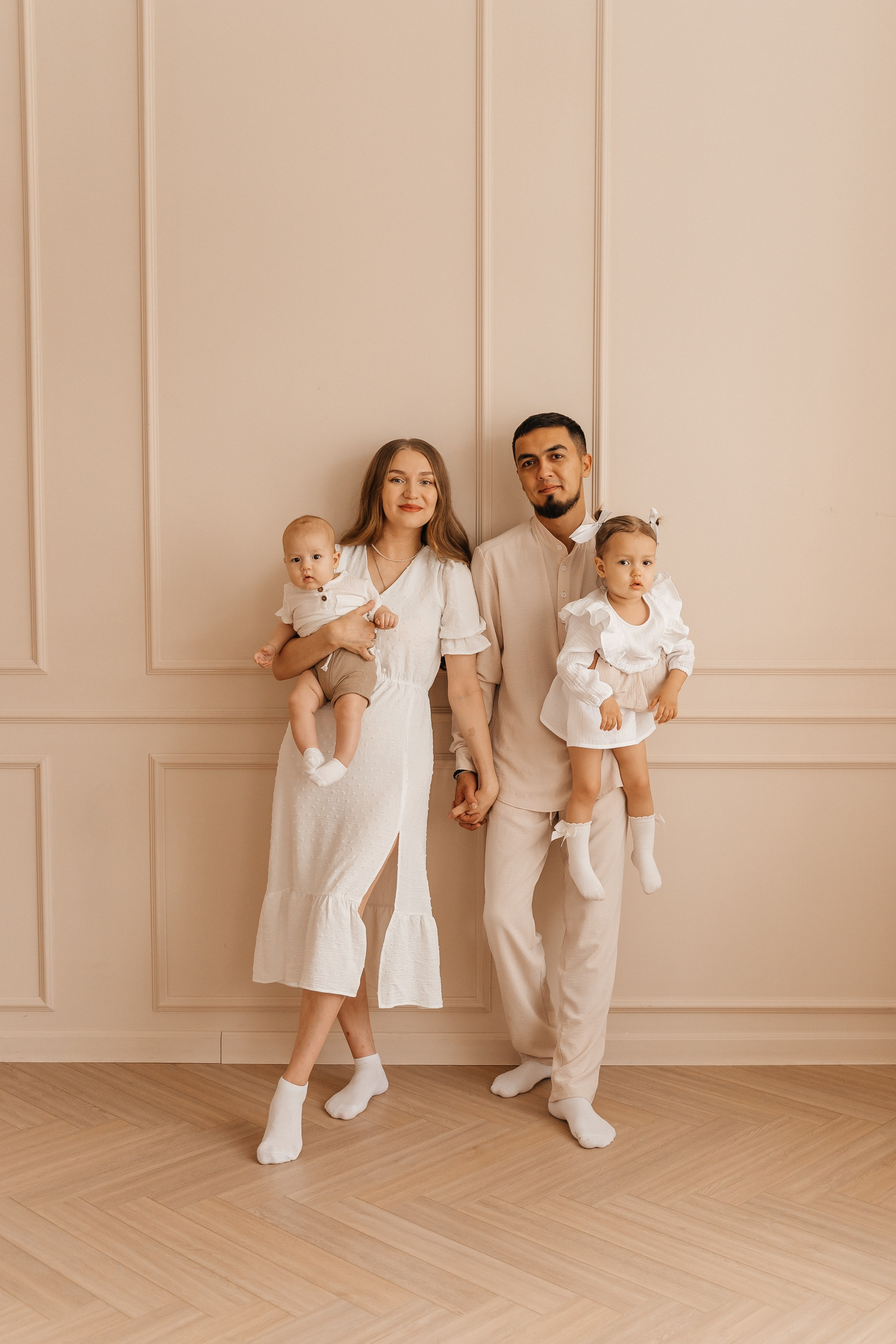 Манук, Настя, Сабрина и Эмин. Волик Мария