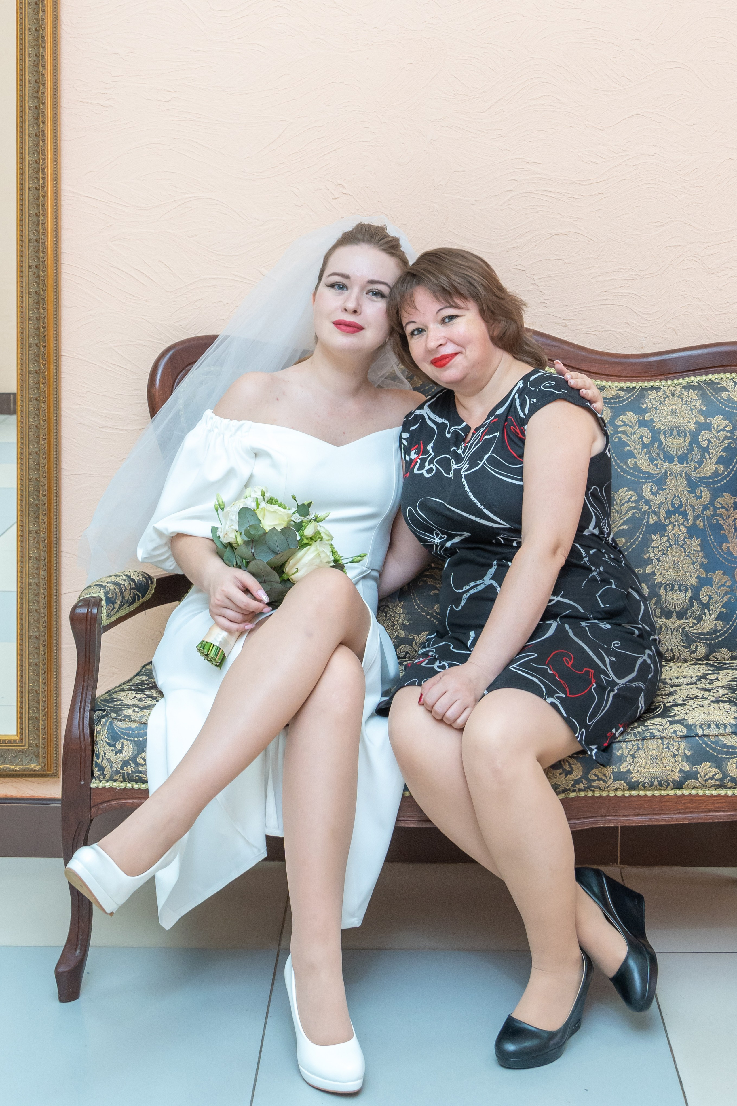 Таня и Андрей. ЗАГС. Репортажный и интерьерный фотограф Александра Солдатова