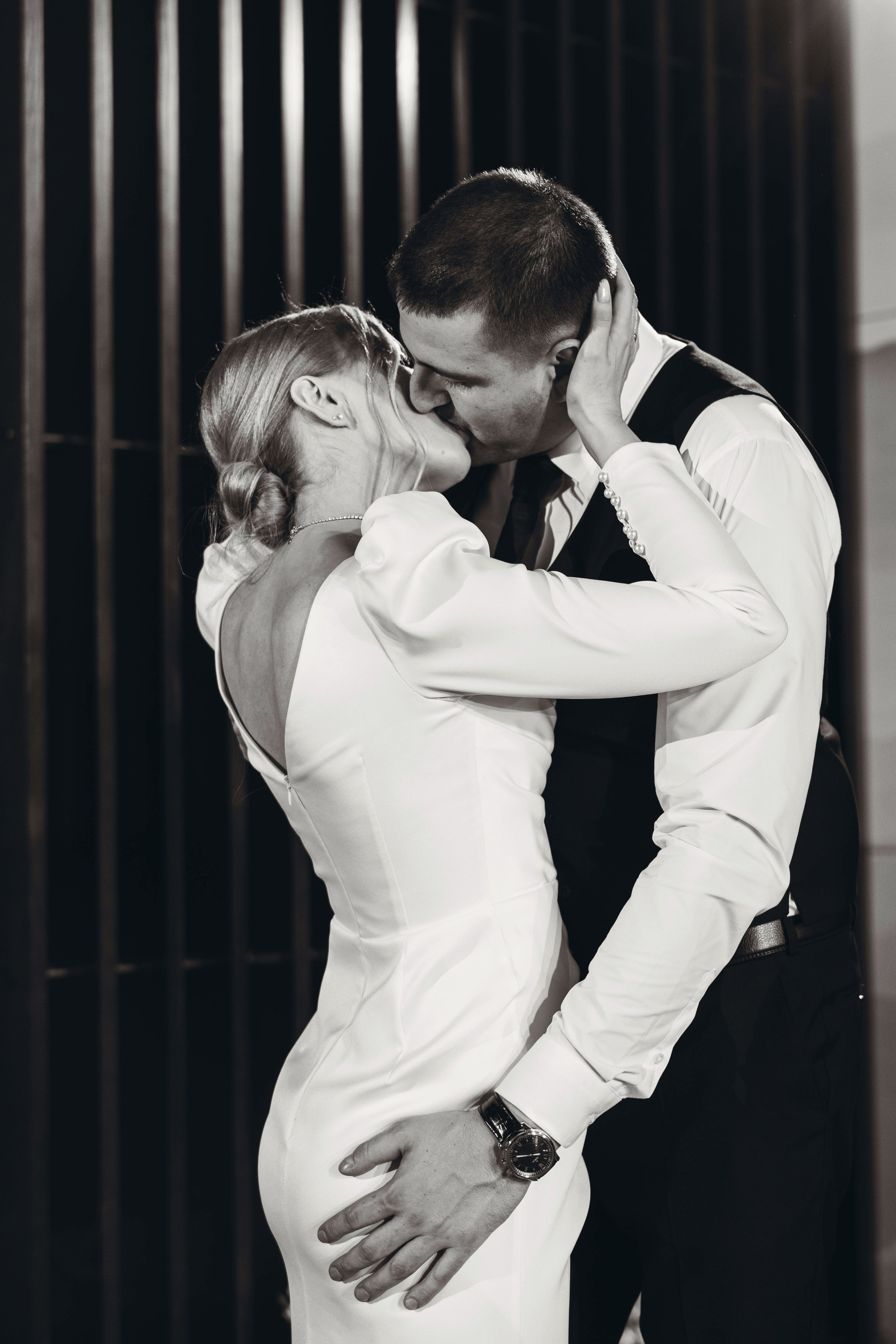 Ян и Екатерина (Дали Хол). Свадебный и семейный фотограф в городе Сургуте Стерликова Светлана