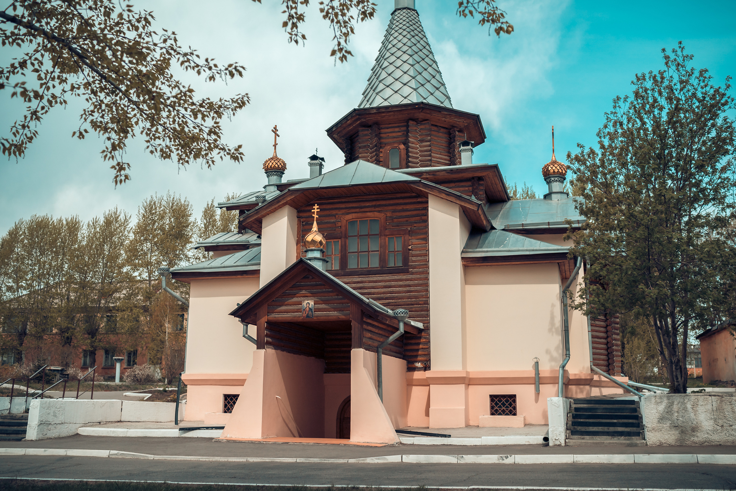 Храмы и церкви в Красноярске и Красноярском крае. Фотограф на Крещение и Венчание в Красноярске Рамазанова Юлия