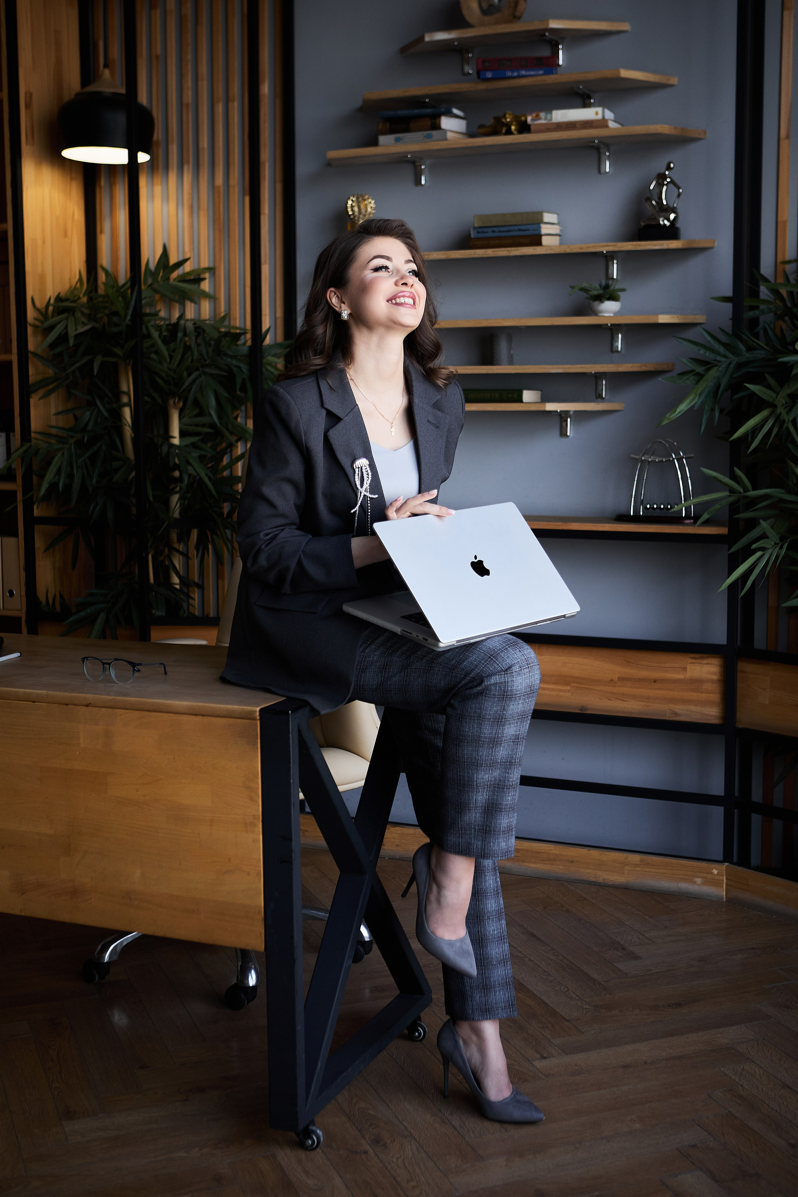 Бизнес-портрет 2024 год. Репортажный Фотограф Москва Дарья Лунева