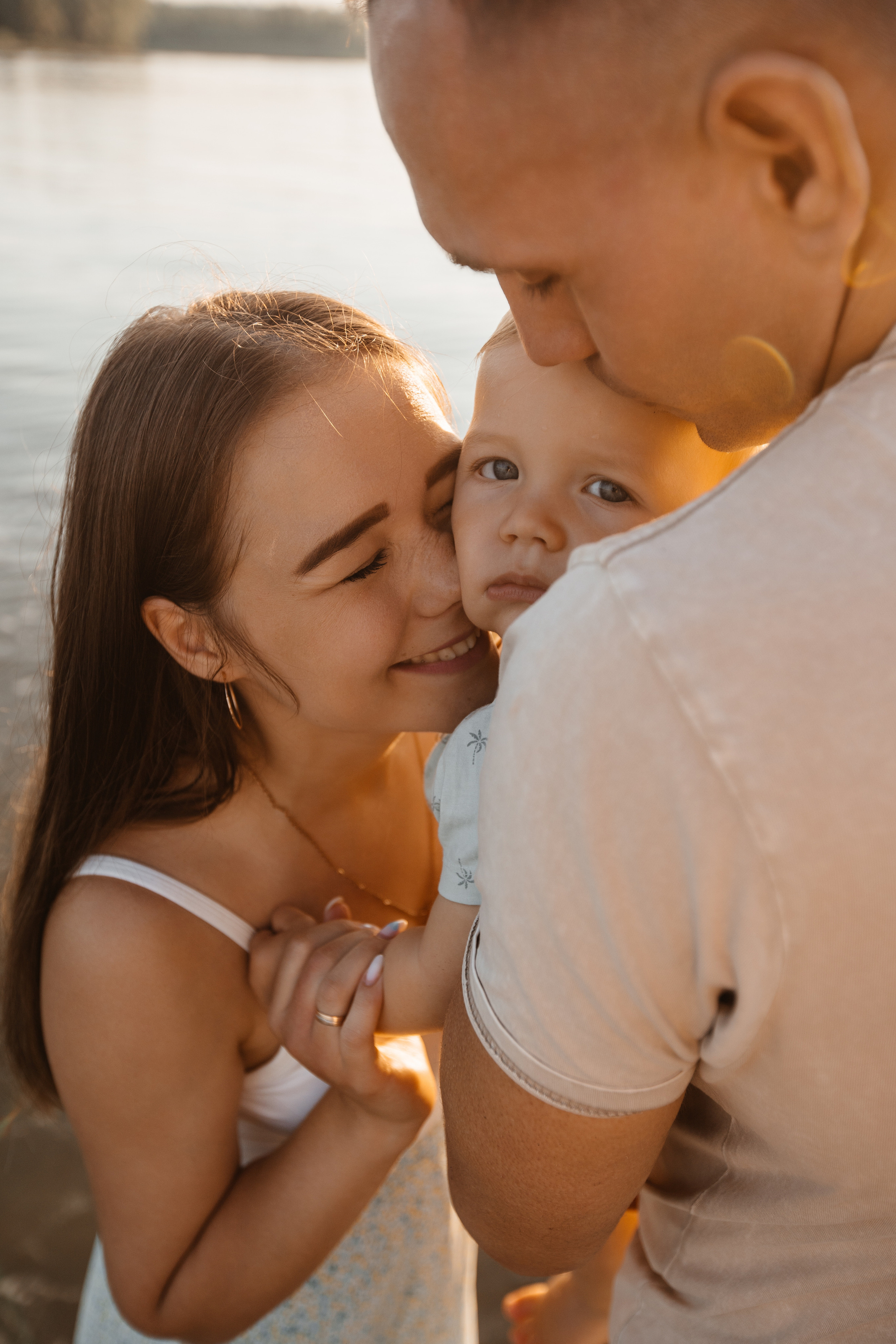 Семейный вечер на берегу