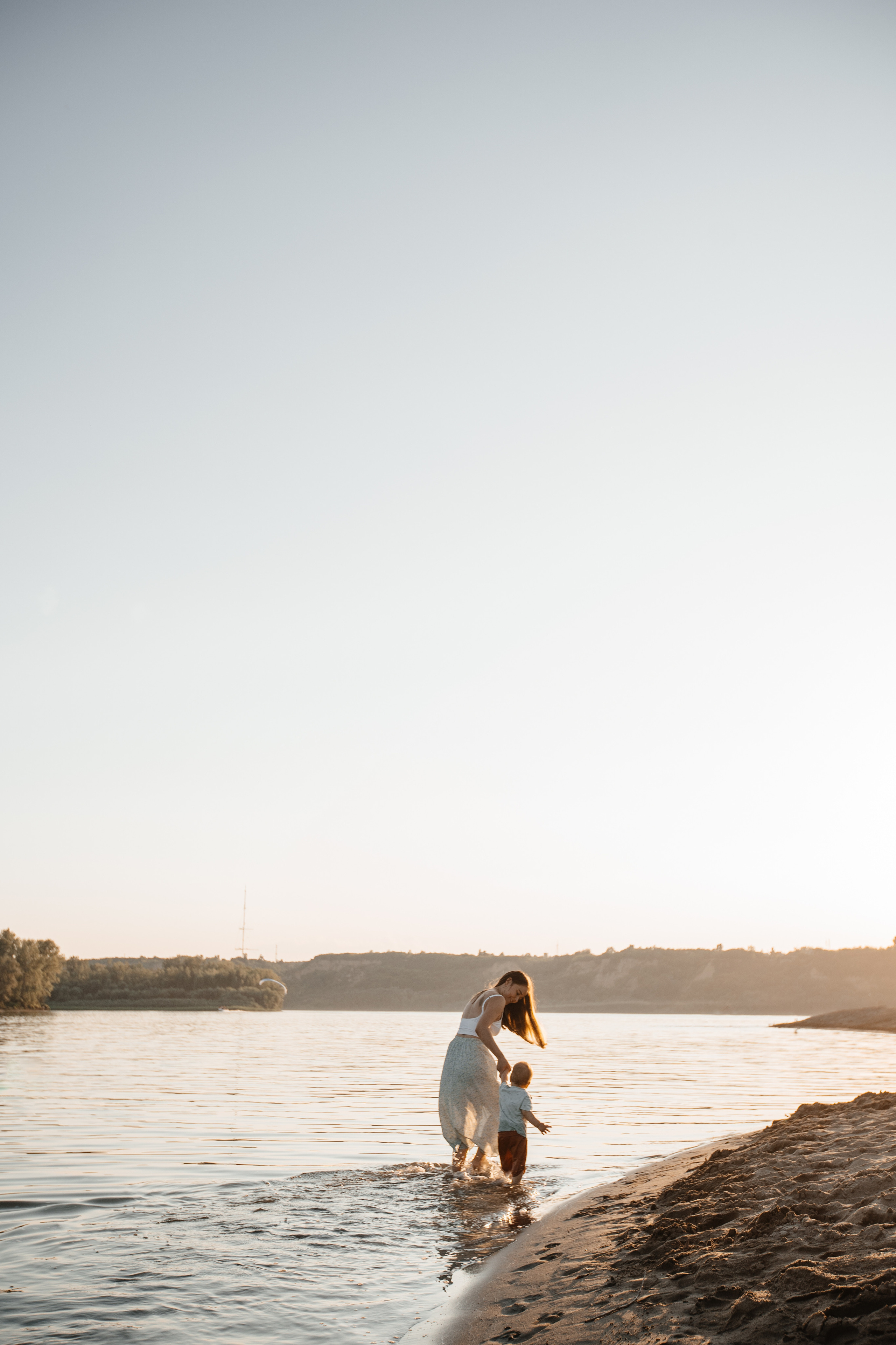 Семейный вечер на берегу