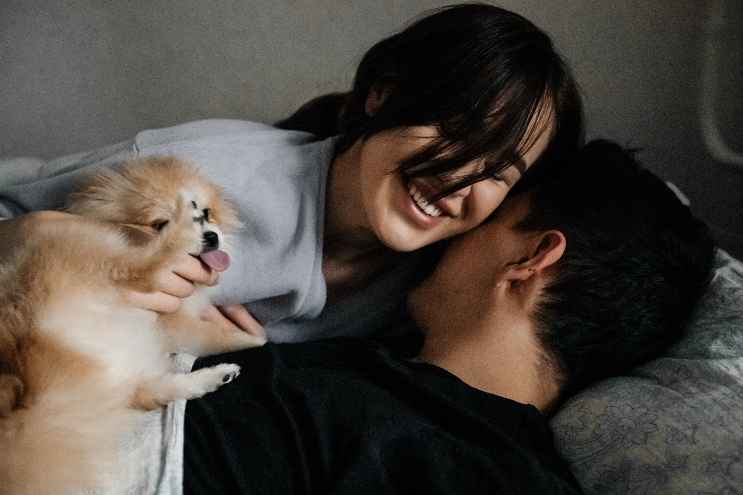 Уютный семейный вечер. Свадебный фотограф Барнаул Алексей Павлов