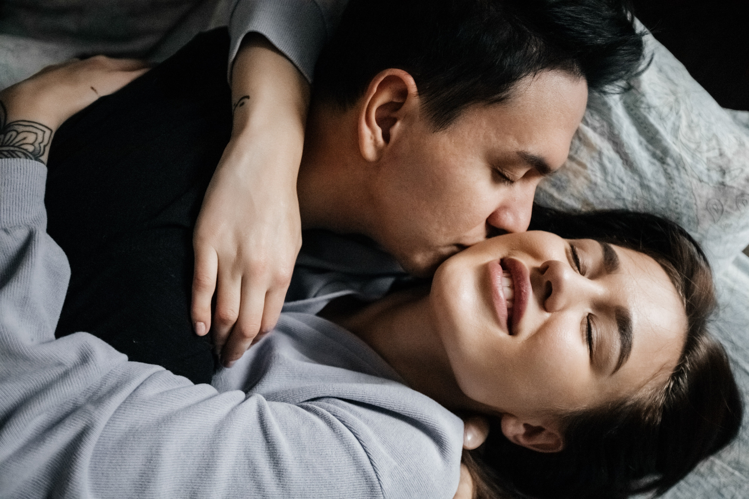 Уютный семейный вечер. Свадебный фотограф Барнаул Алексей Павлов