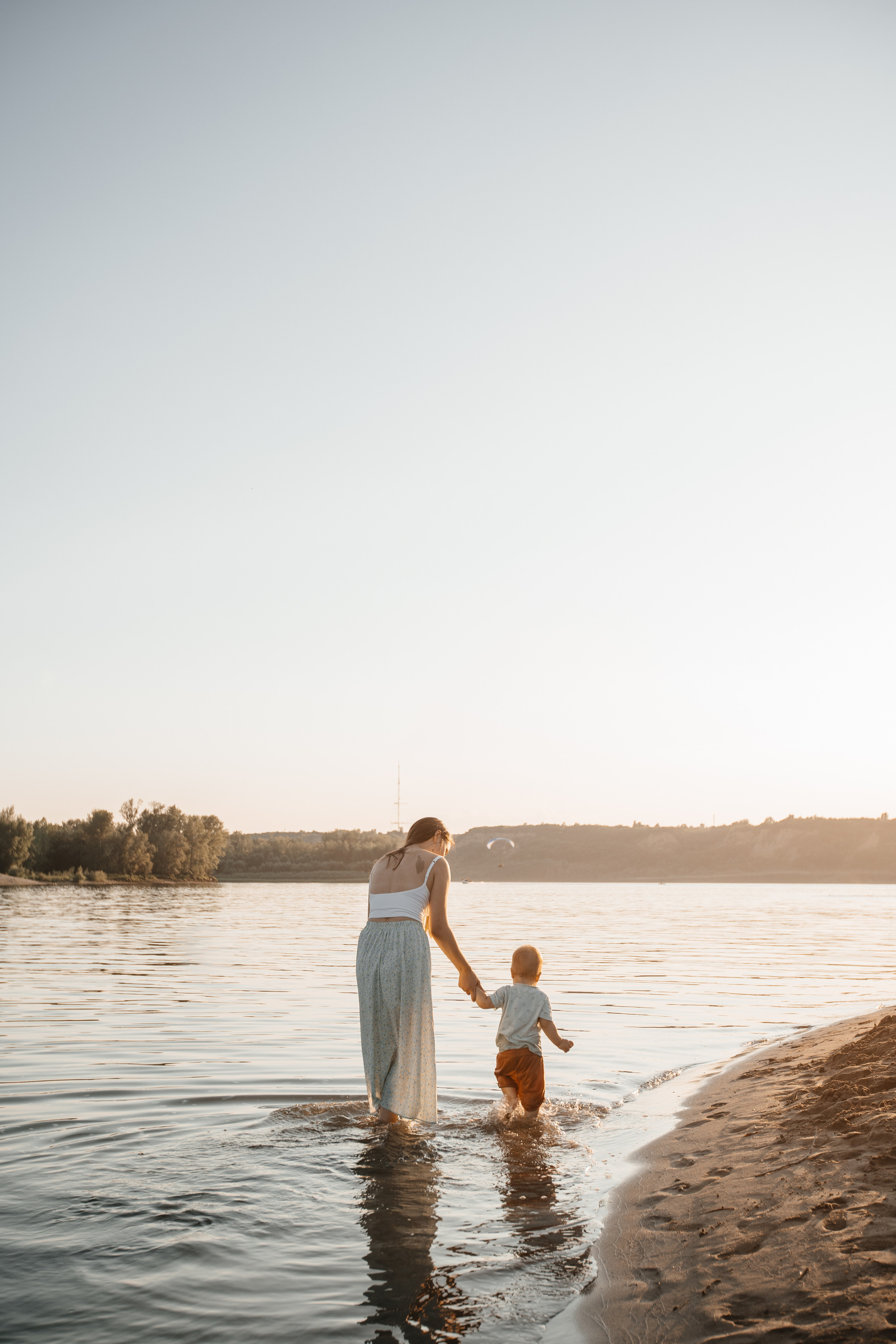 Семейный вечер на берегу