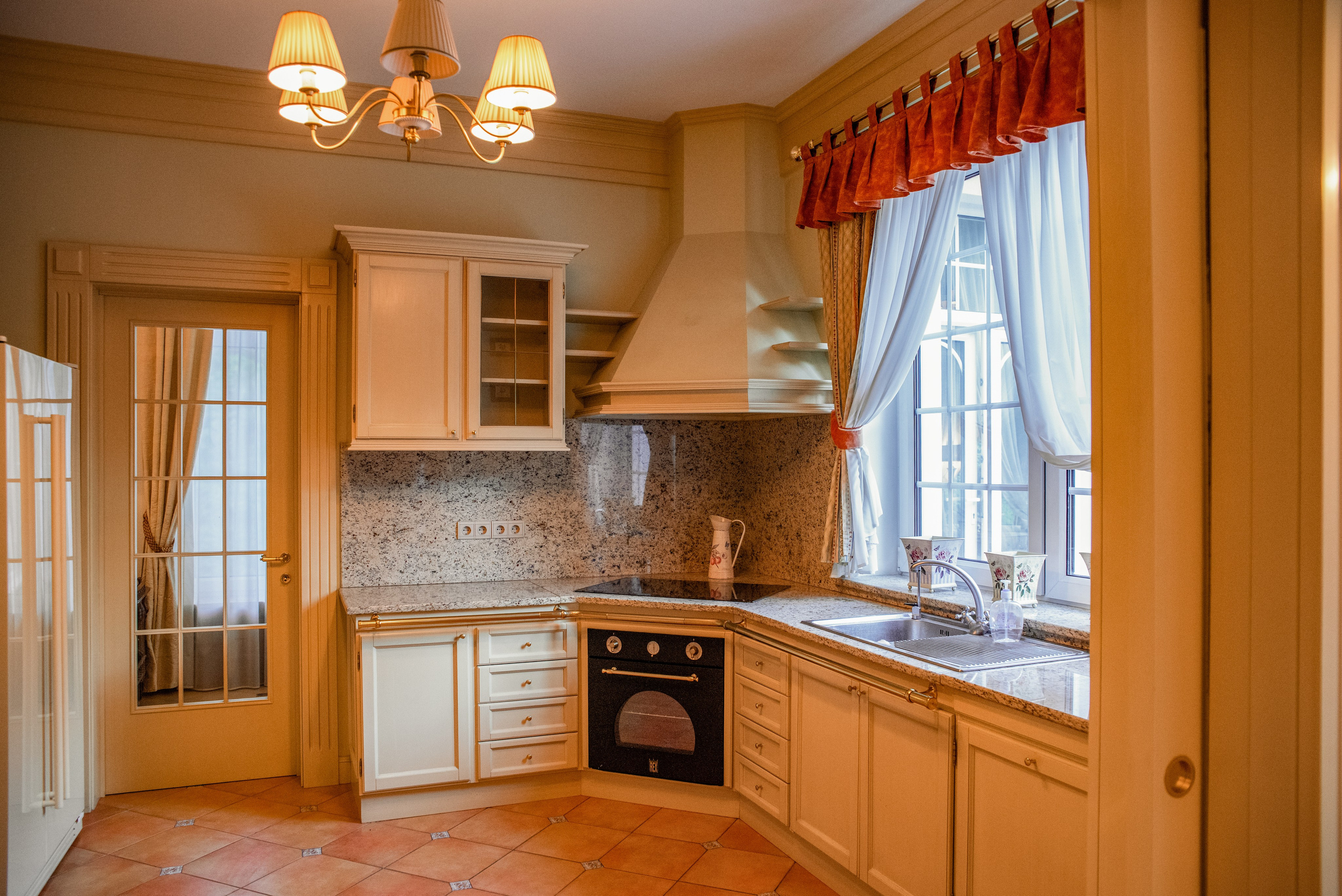 Интерьерная. Фотограф, контент-креатор в Москве Анна Молодцова