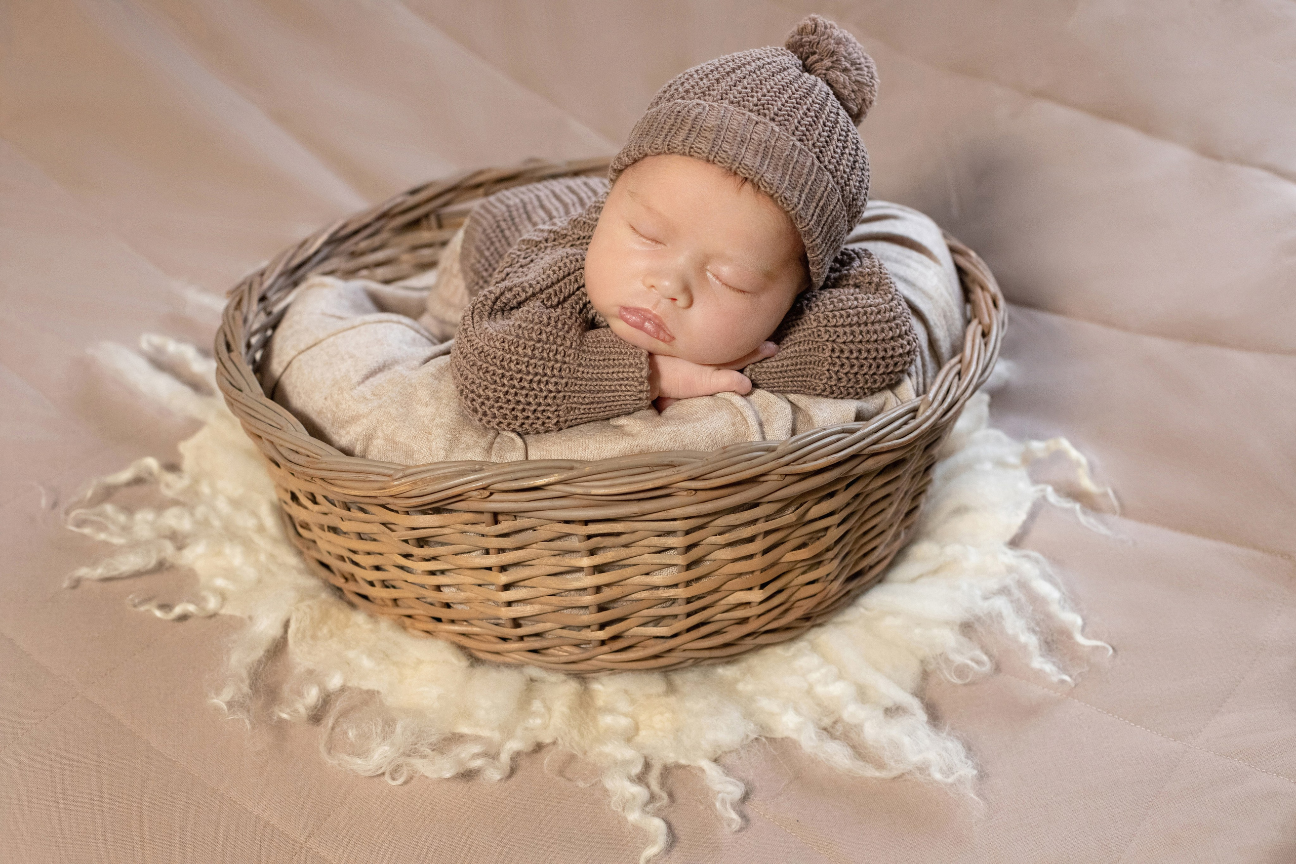 Анастасия (Итого). Фотограф новорожденных в Екатеринбурге Татьяна Продан