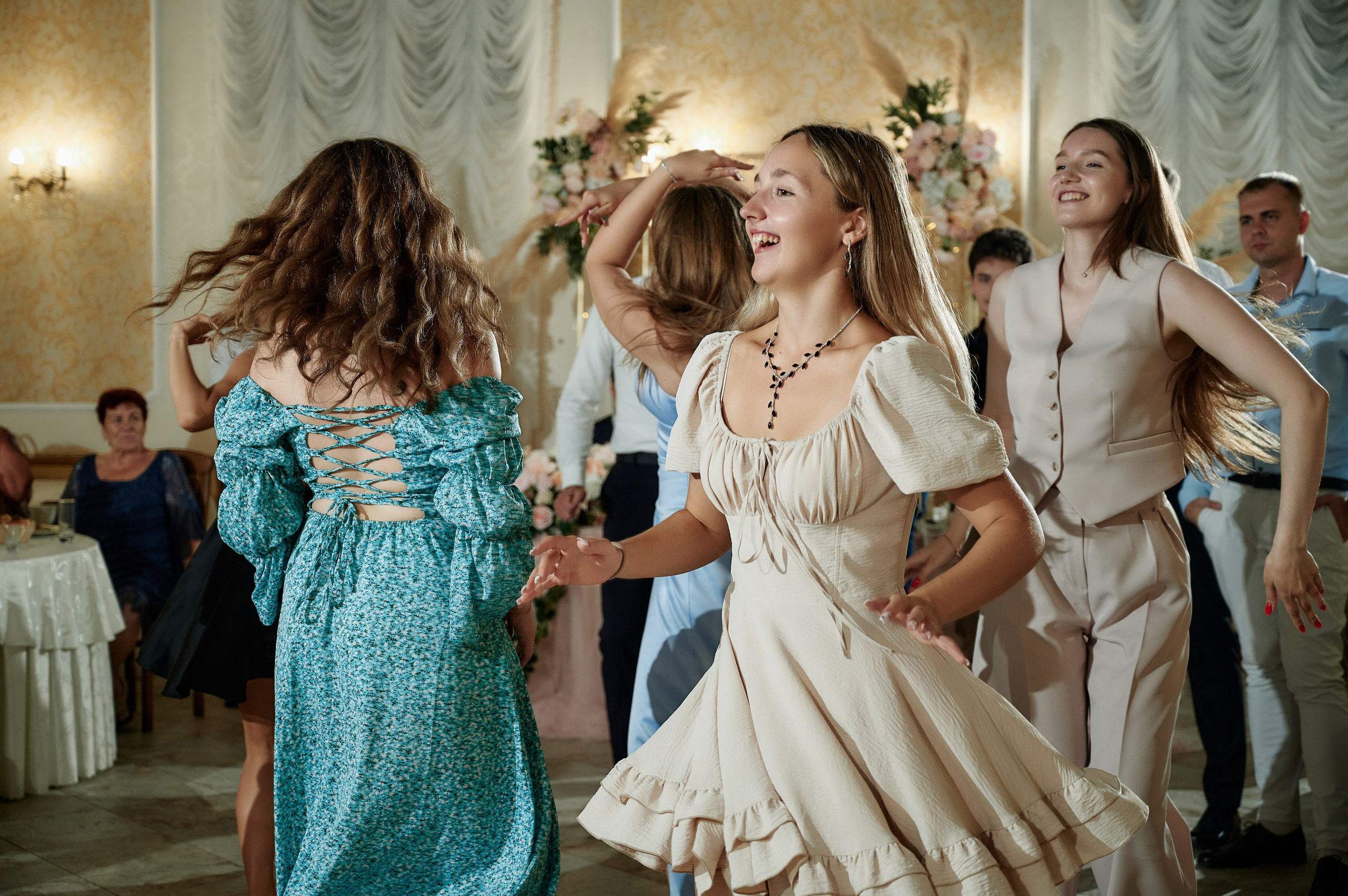 Иван и Эльвира. Фото-видеосъемка свадеб Venson Films