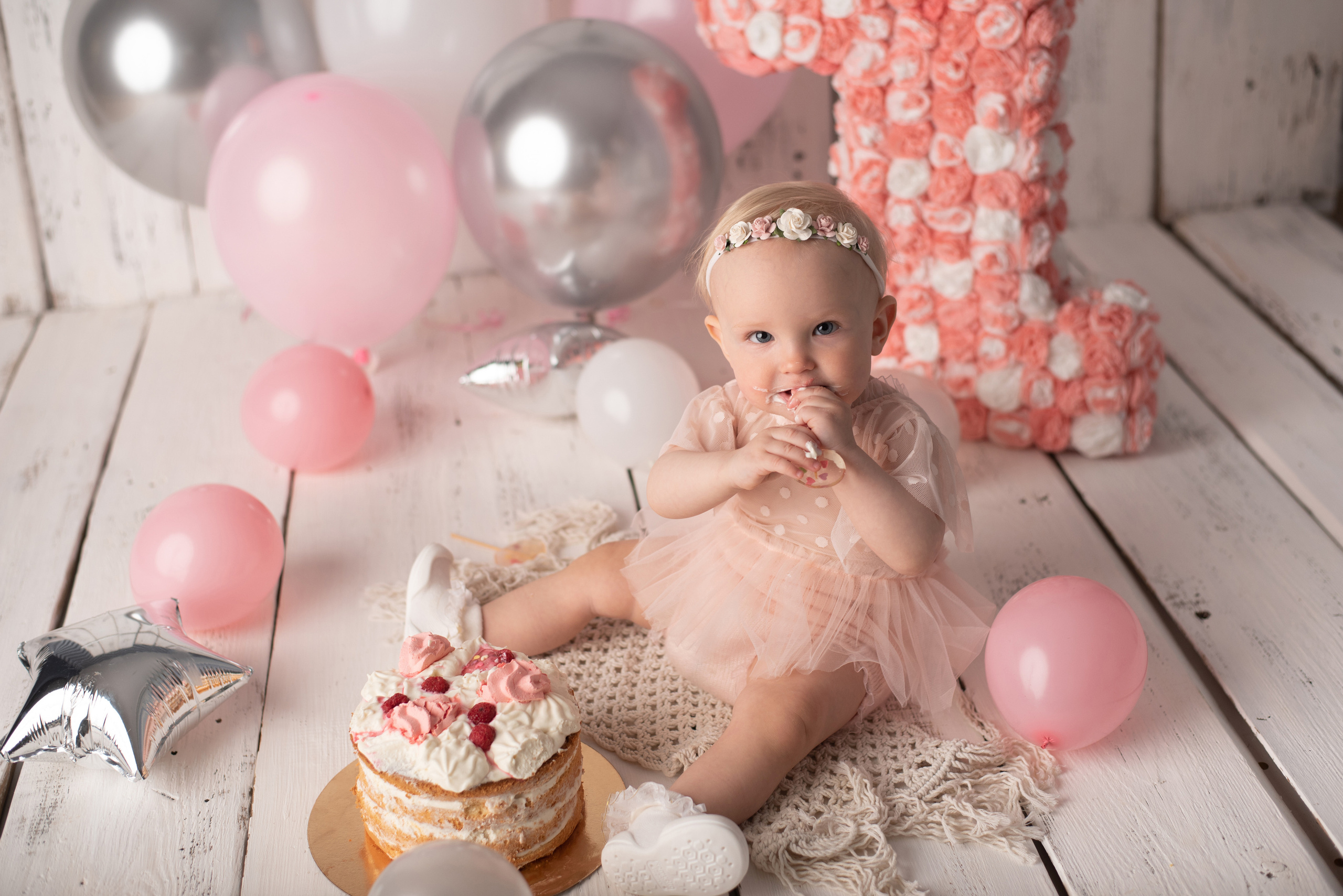 Первый годик. Фотограф новорожденных в Саратове Екатерина Вилкова