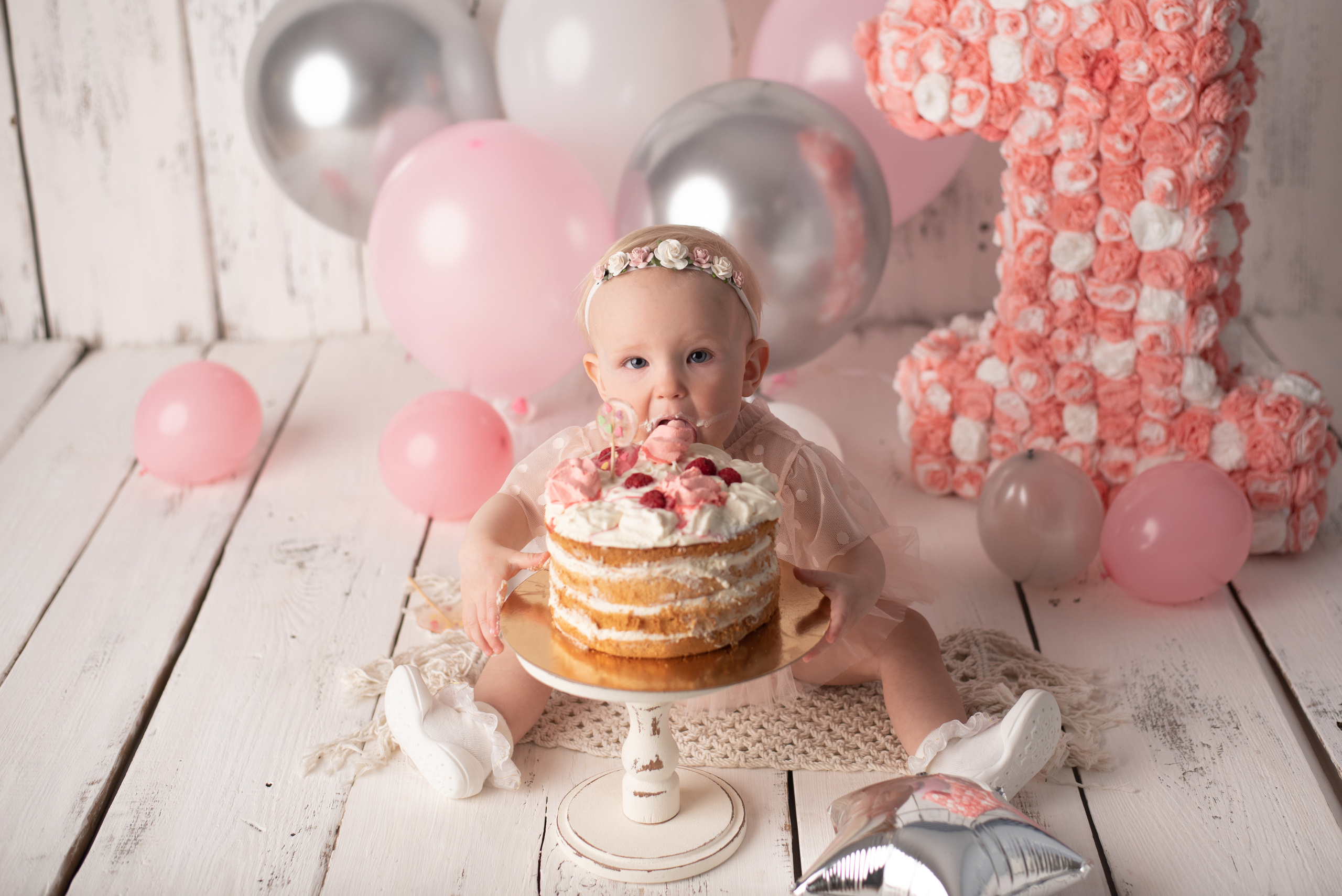 Первый годик. Фотограф новорожденных в Саратове Екатерина Вилкова