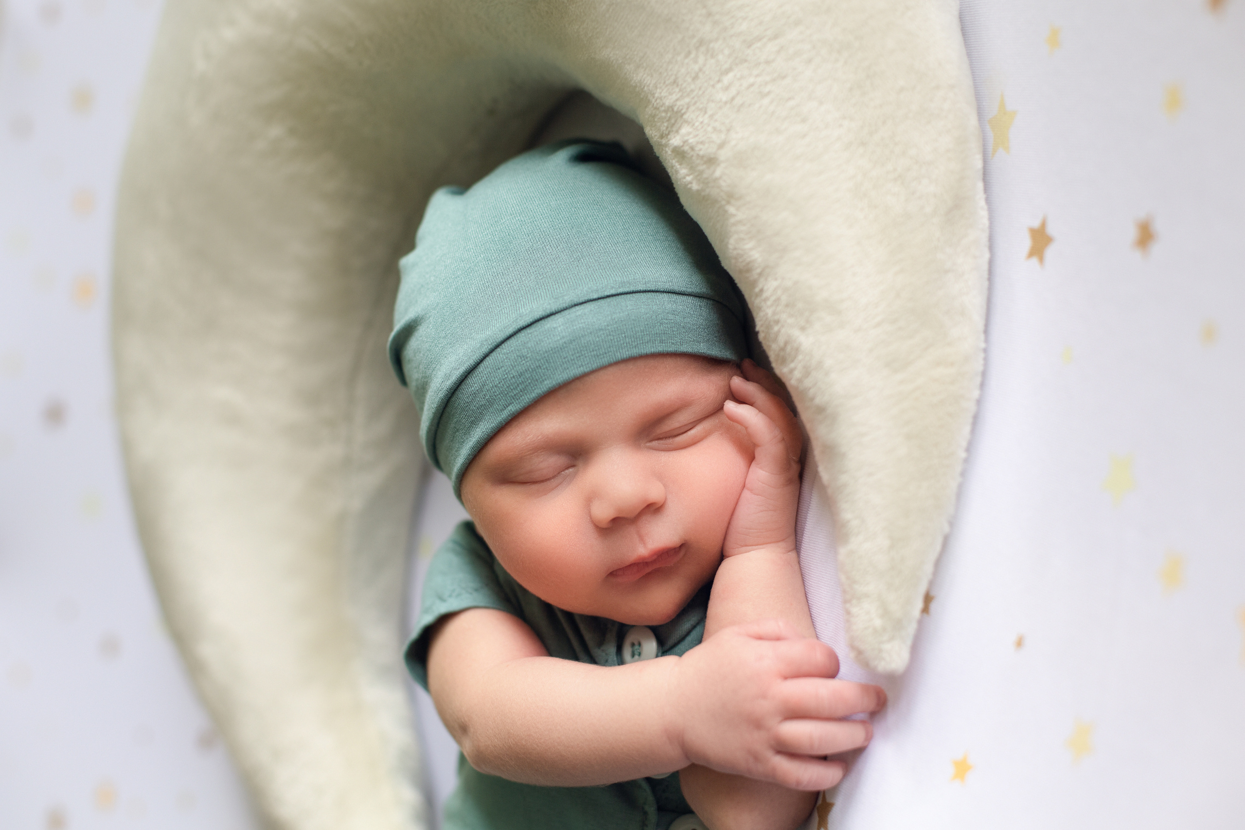 Матвей. Фотограф новорожденных и детей до 18 месяцев в Уфе Эльвина