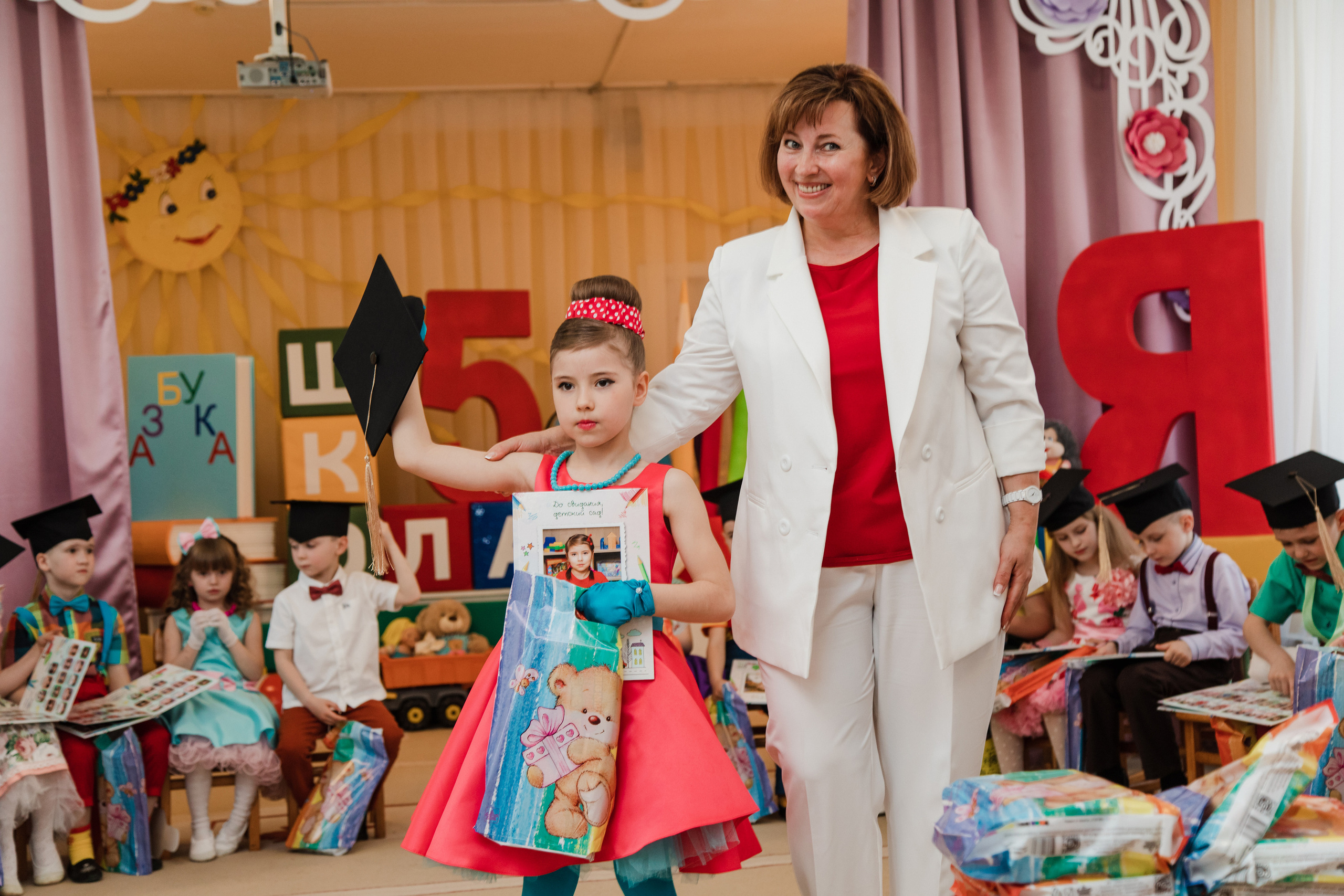 ДС солнышко выпускной. Выпускные альбомы в Подольске Москве и МО