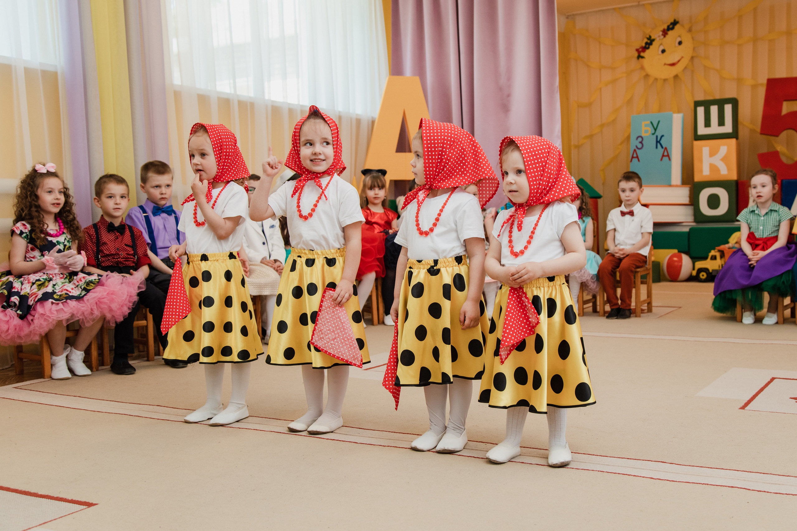 ДС солнышко выпускной. Выпускные альбомы в Подольске Москве и МО