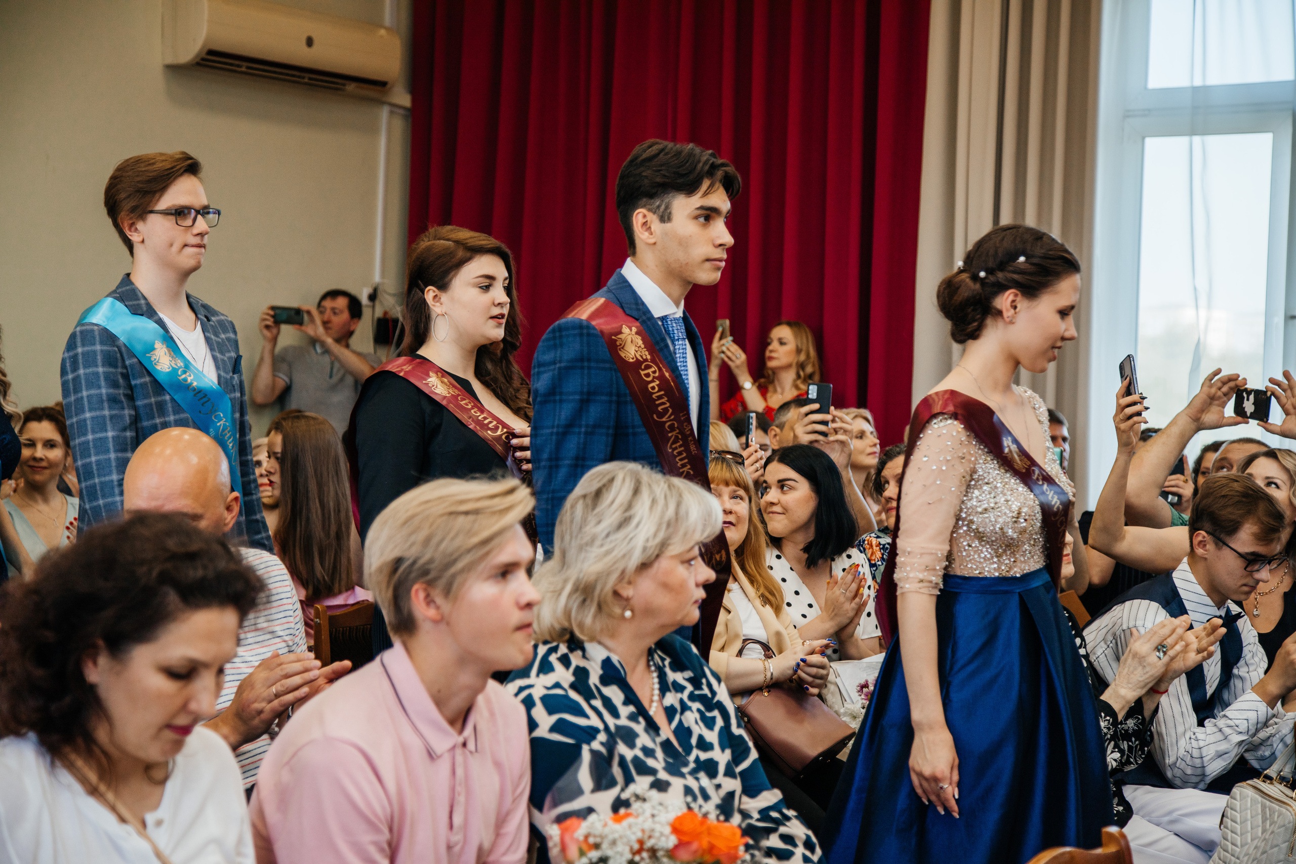 1637 пз. Выпускные альбомы в Подольске Москве и МО