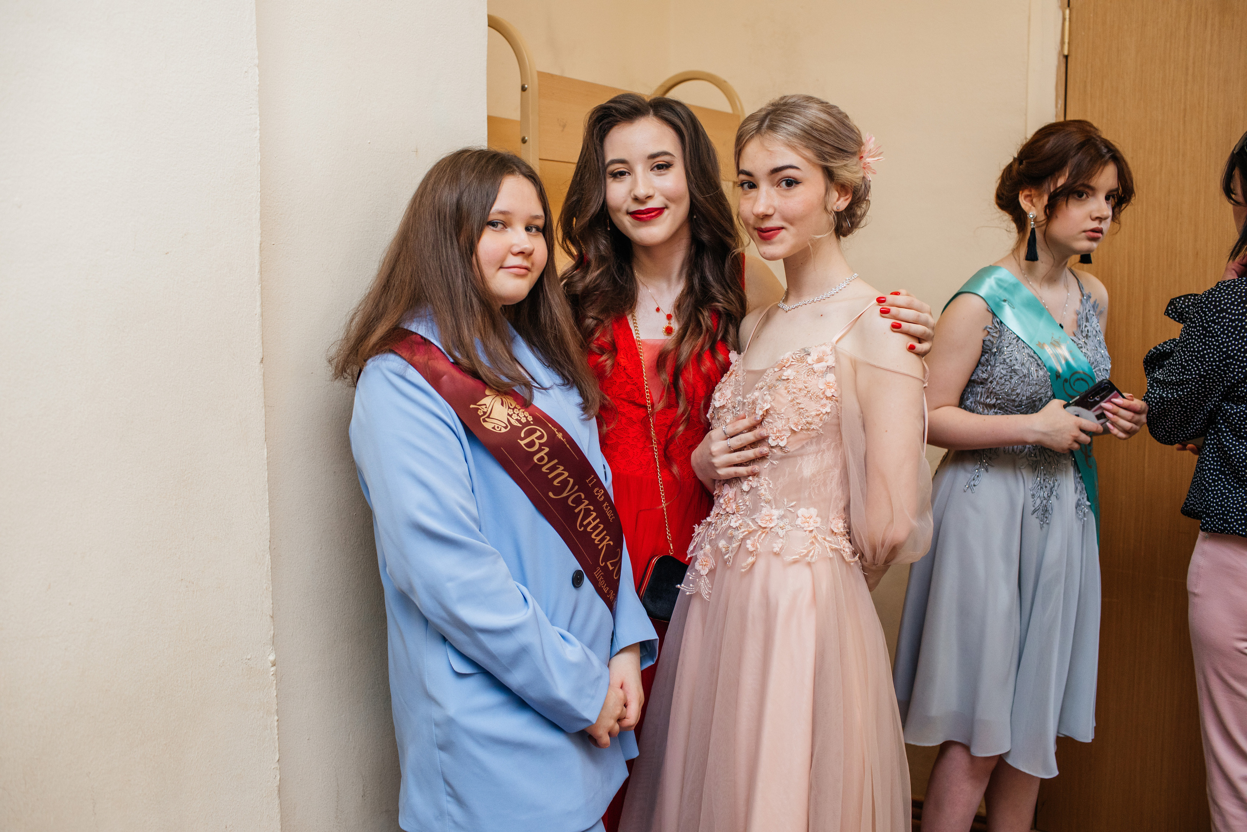 1637 пз. Выпускные альбомы в Подольске Москве и МО