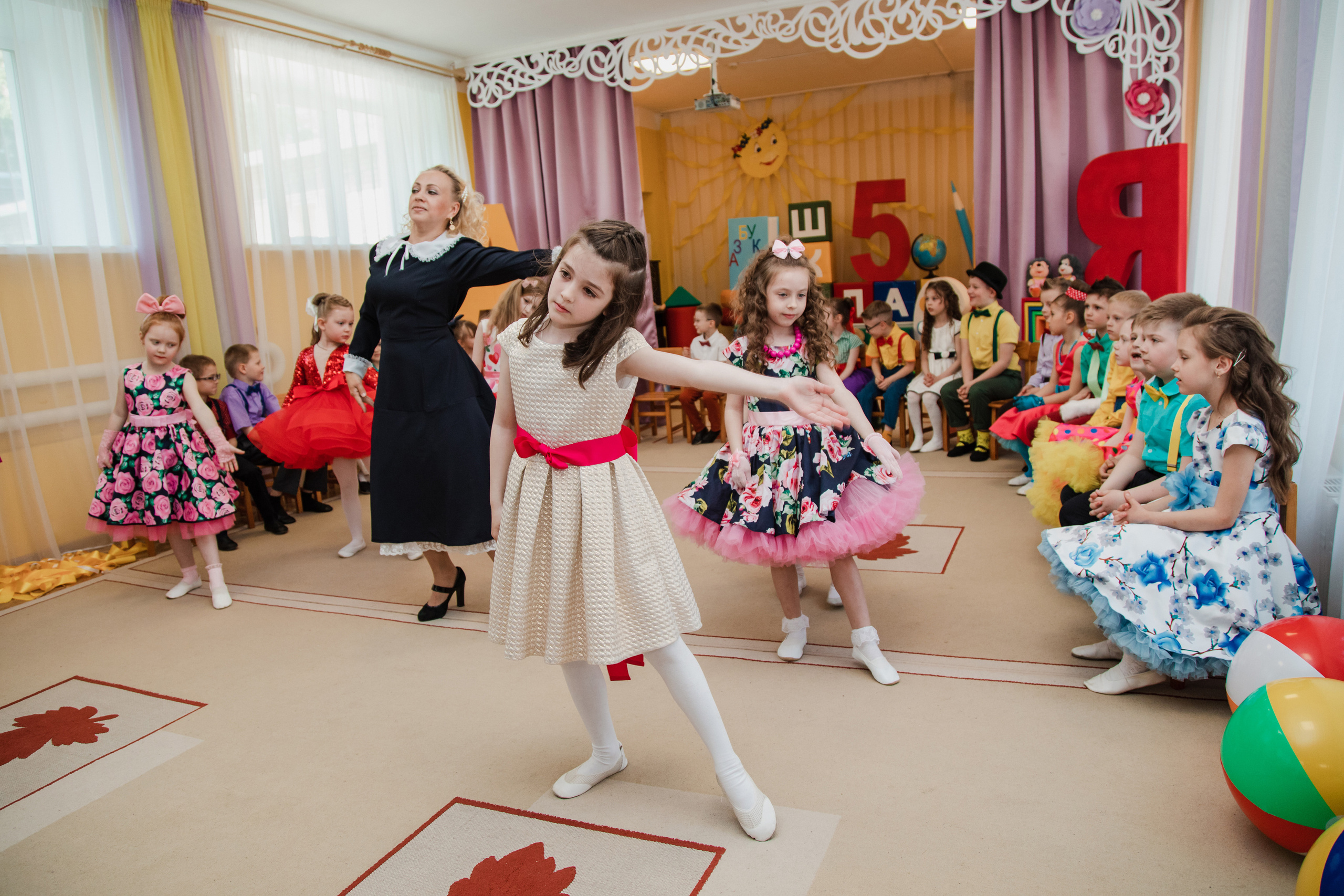 ДС солнышко выпускной. Выпускные альбомы в Подольске Москве и МО