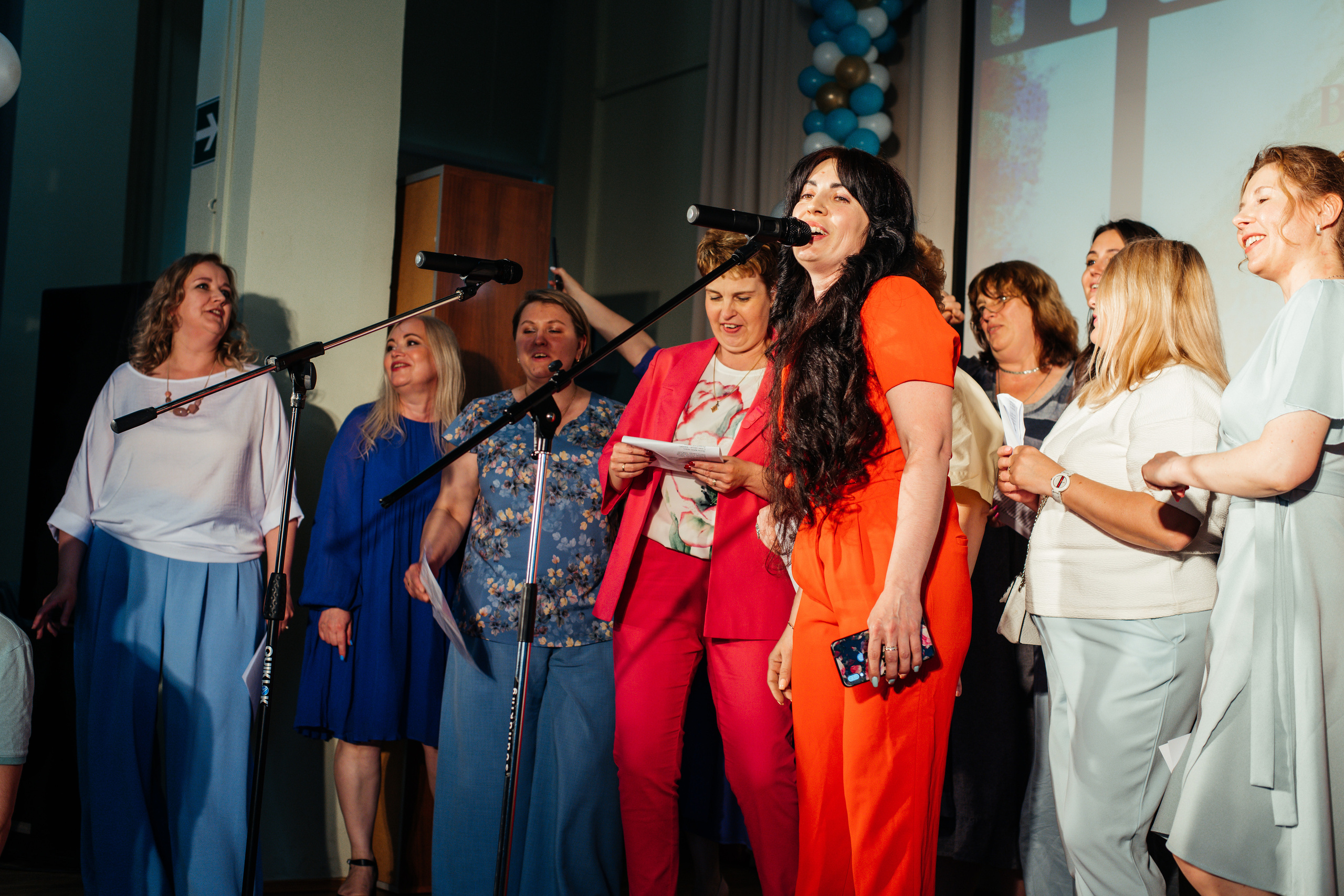 1637 пз. Выпускные альбомы в Подольске Москве и МО