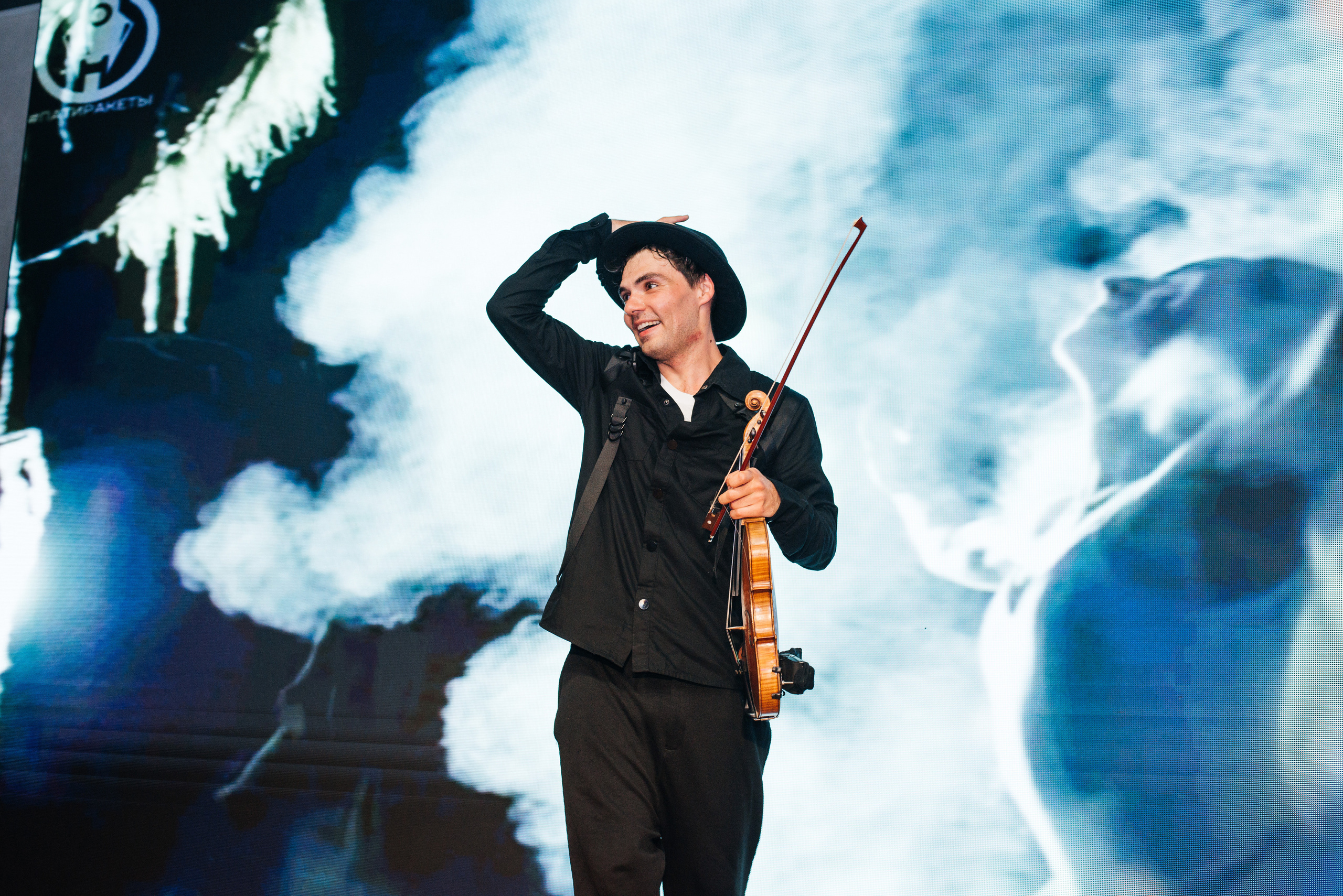 1637 банкет. Выпускные альбомы в Подольске Москве и МО