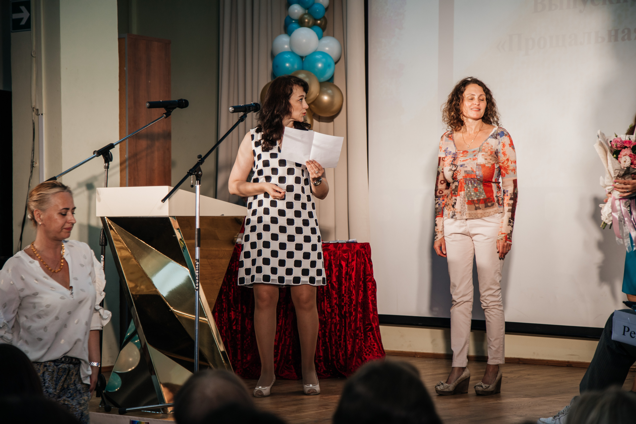 1637 пз. Выпускные альбомы в Подольске Москве и МО