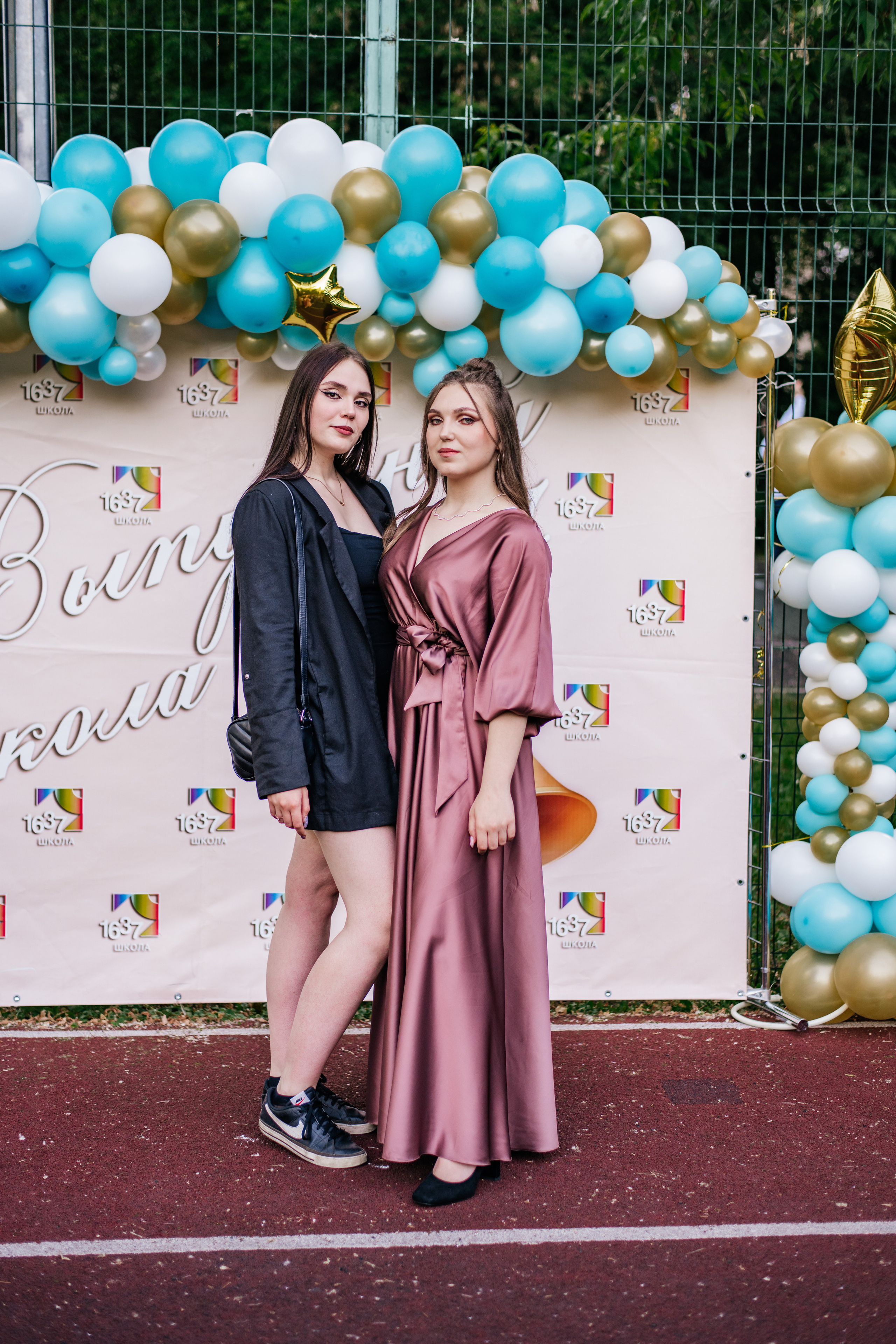 Фотосессия улица. Выпускные альбомы в Подольске Москве и МО