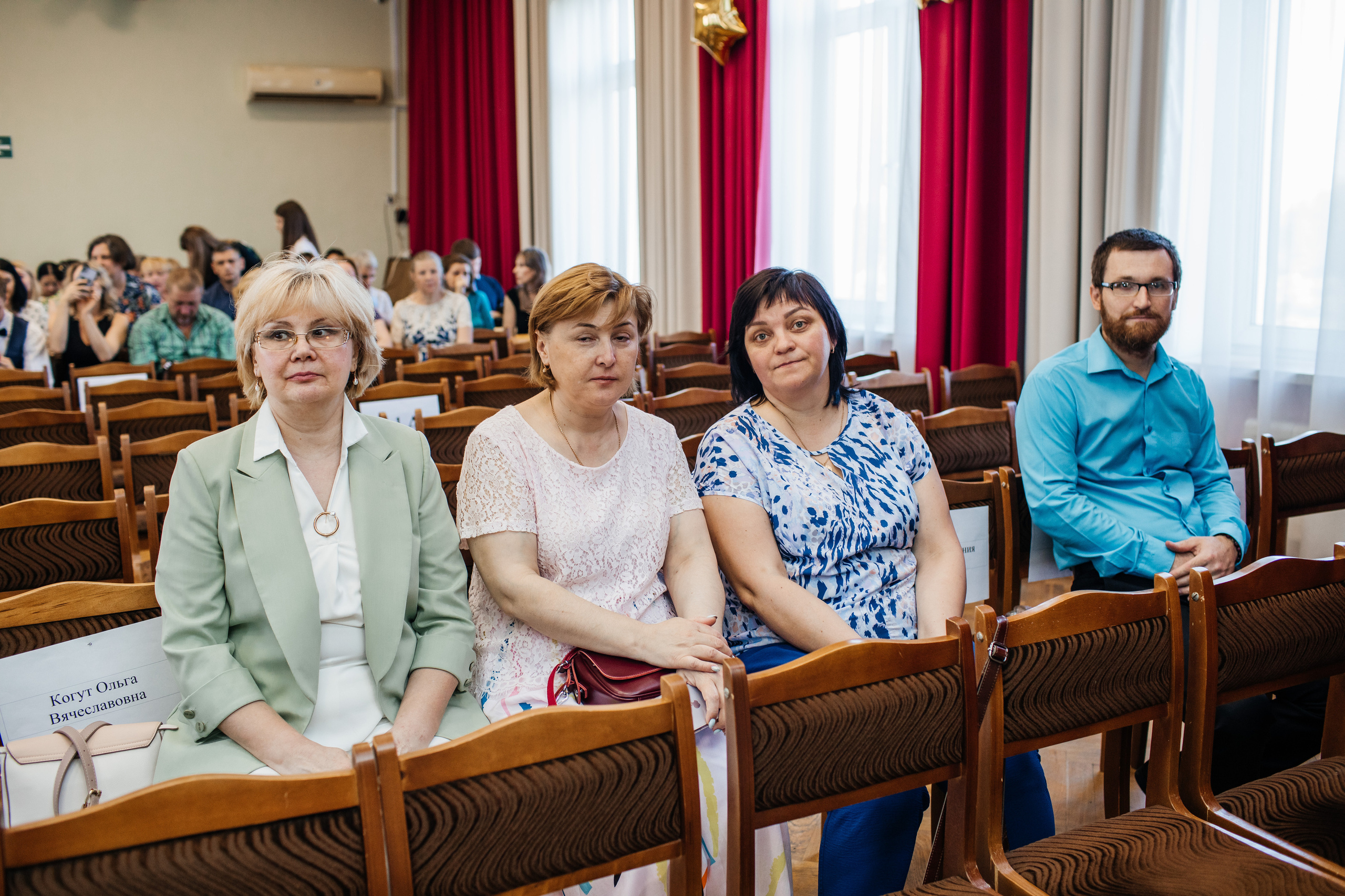 1637 пз. Выпускные альбомы в Подольске Москве и МО