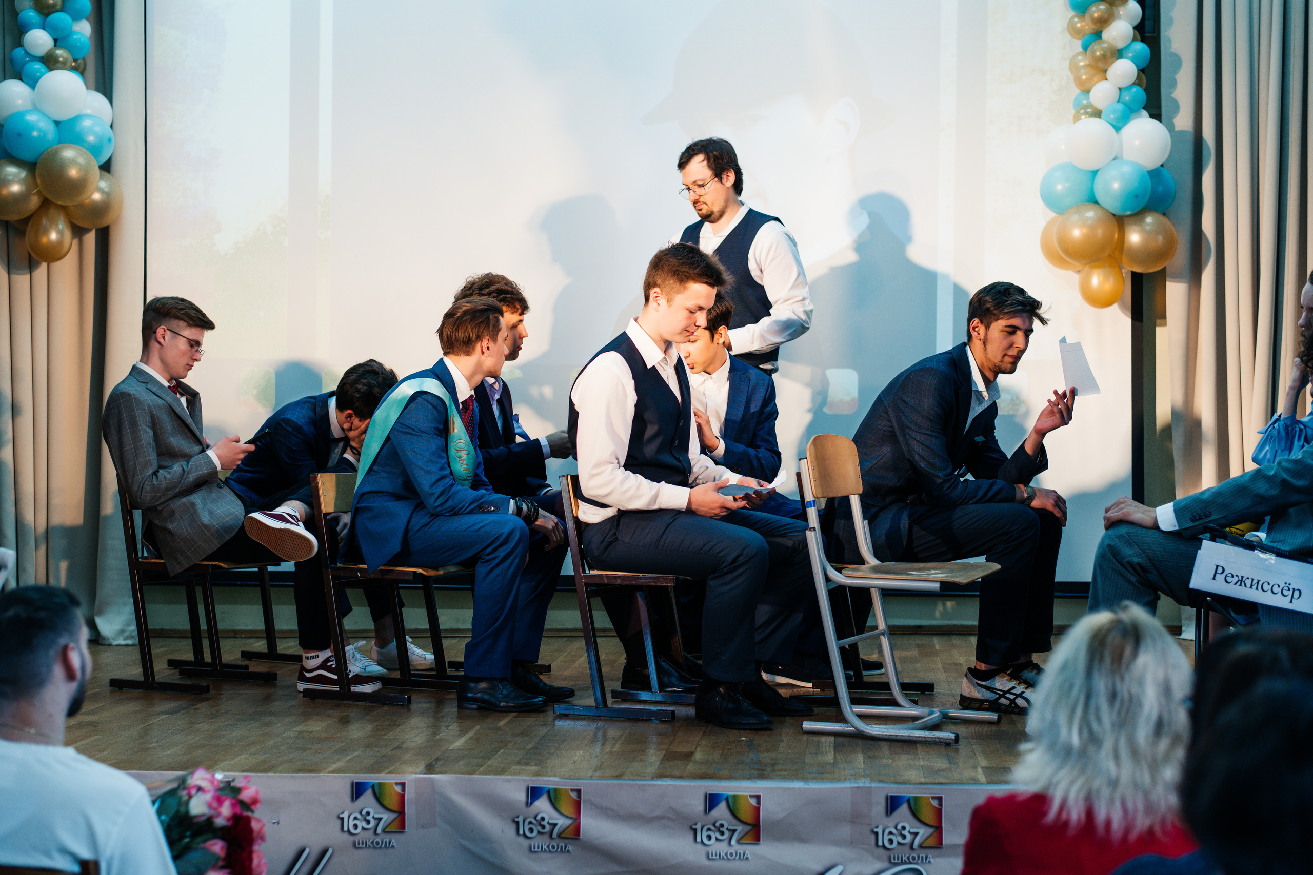 1637 пз. Выпускные альбомы в Подольске Москве и МО