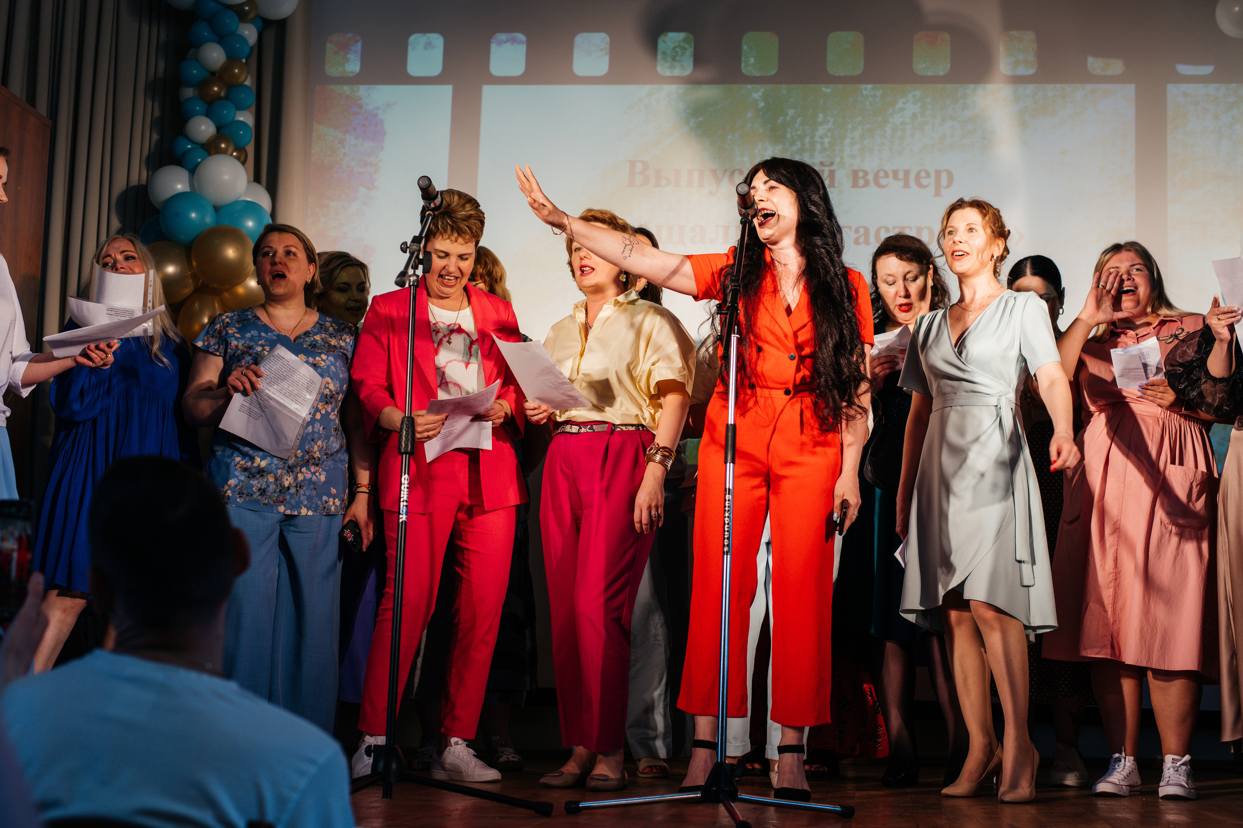 1637 пз. Выпускные альбомы в Подольске Москве и МО