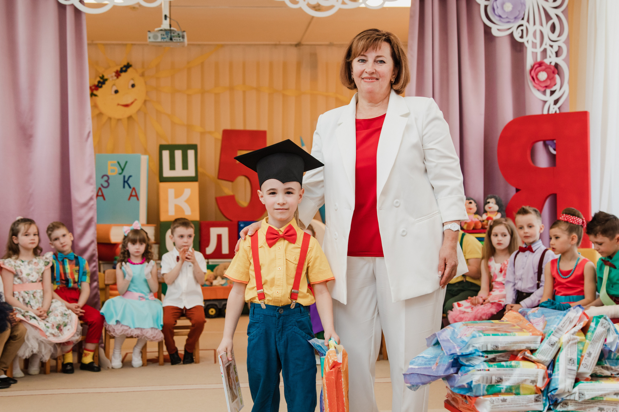 ДС солнышко выпускной. Выпускные альбомы в Подольске Москве и МО