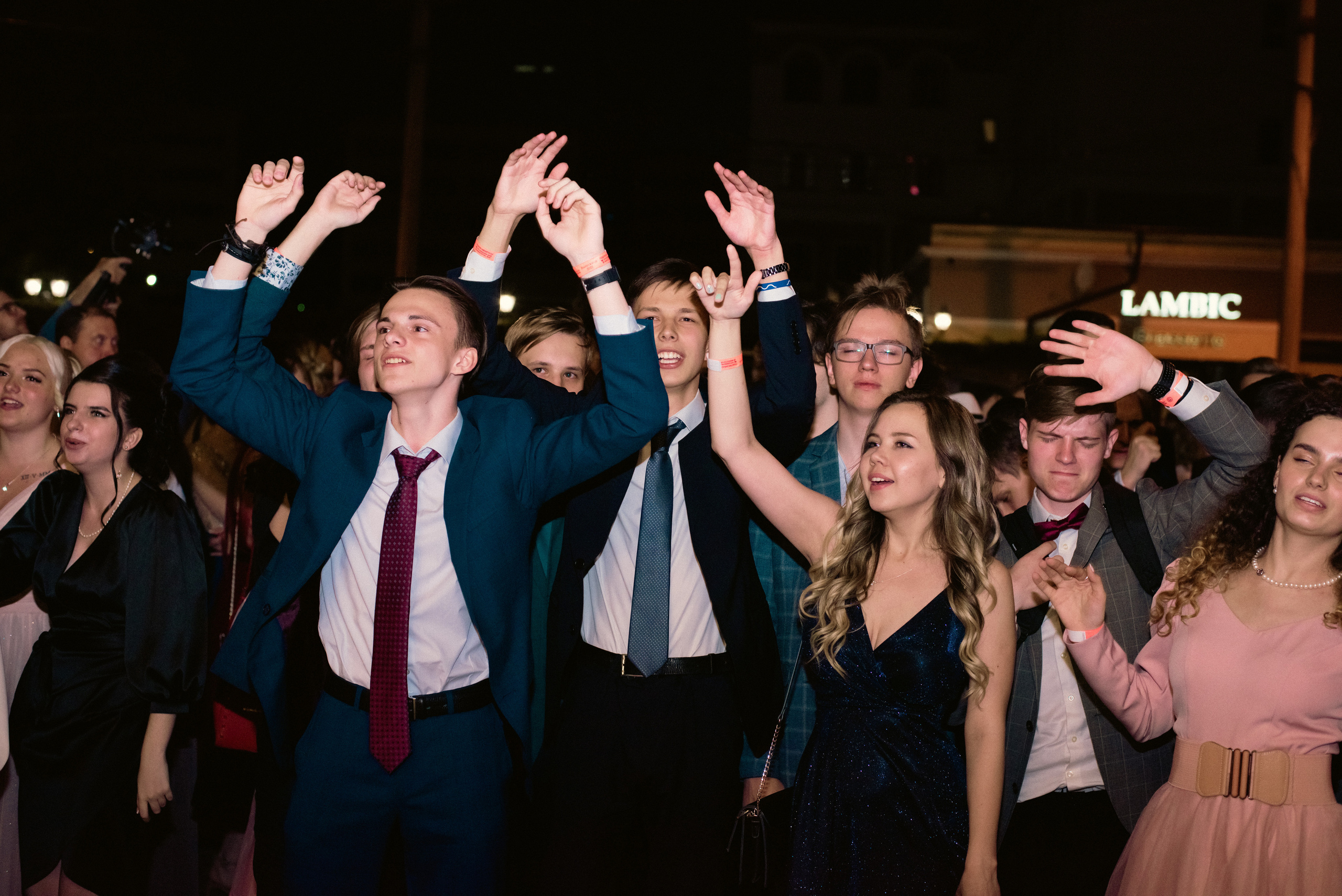 1637 банкет. Выпускные альбомы в Подольске Москве и МО