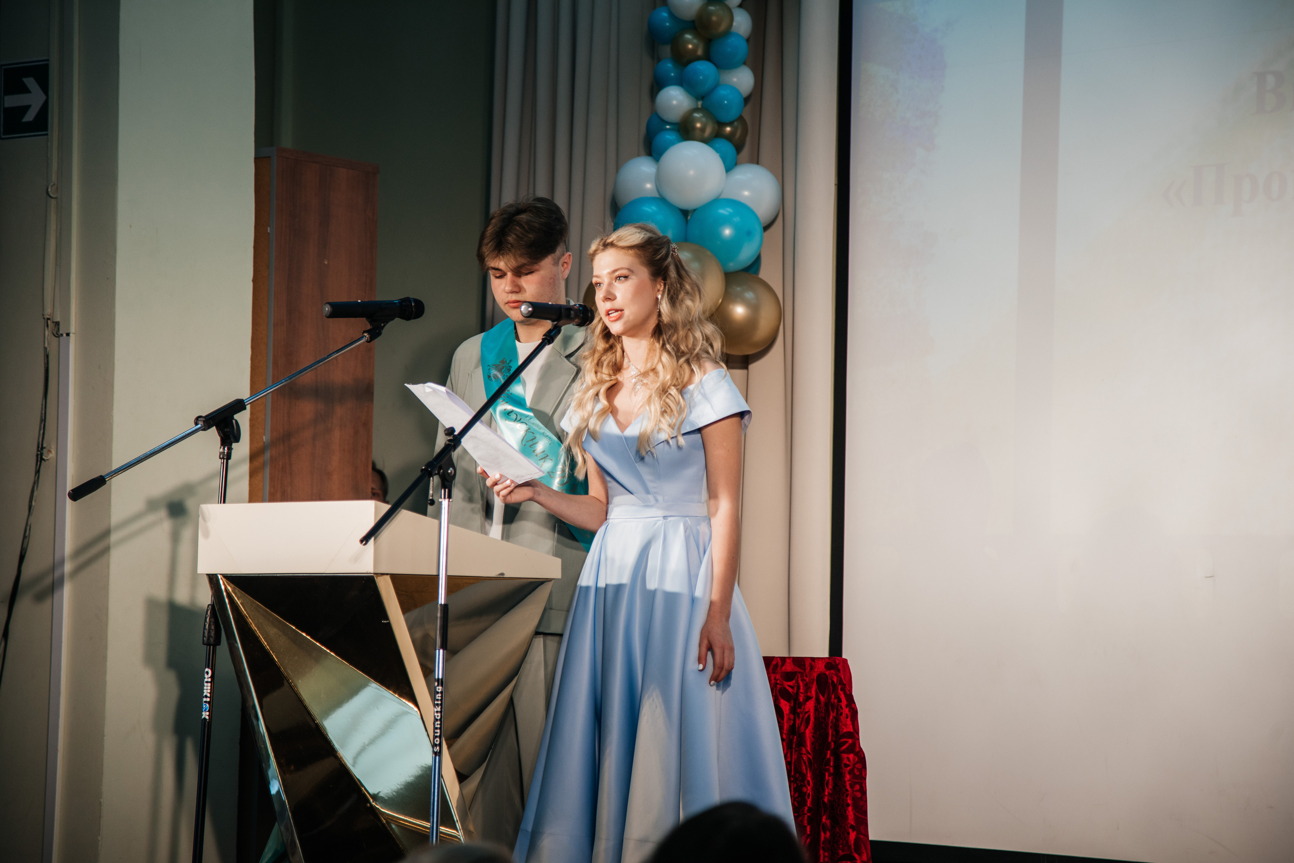 1637 пз. Выпускные альбомы в Подольске Москве и МО