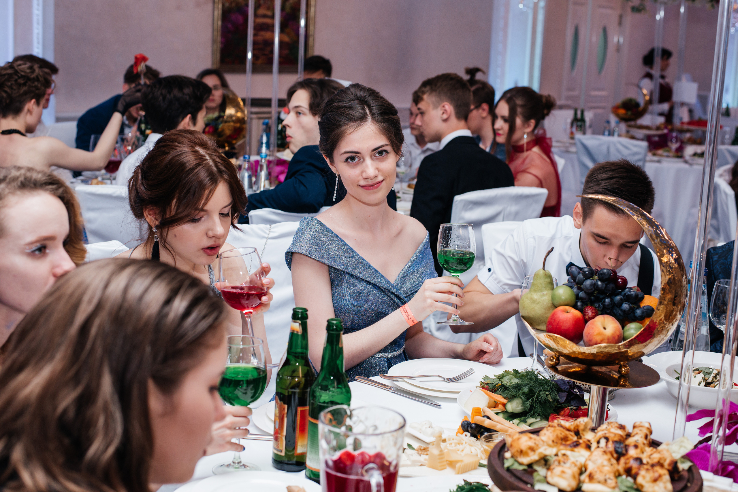 1637 банкет. Выпускные альбомы в Подольске Москве и МО