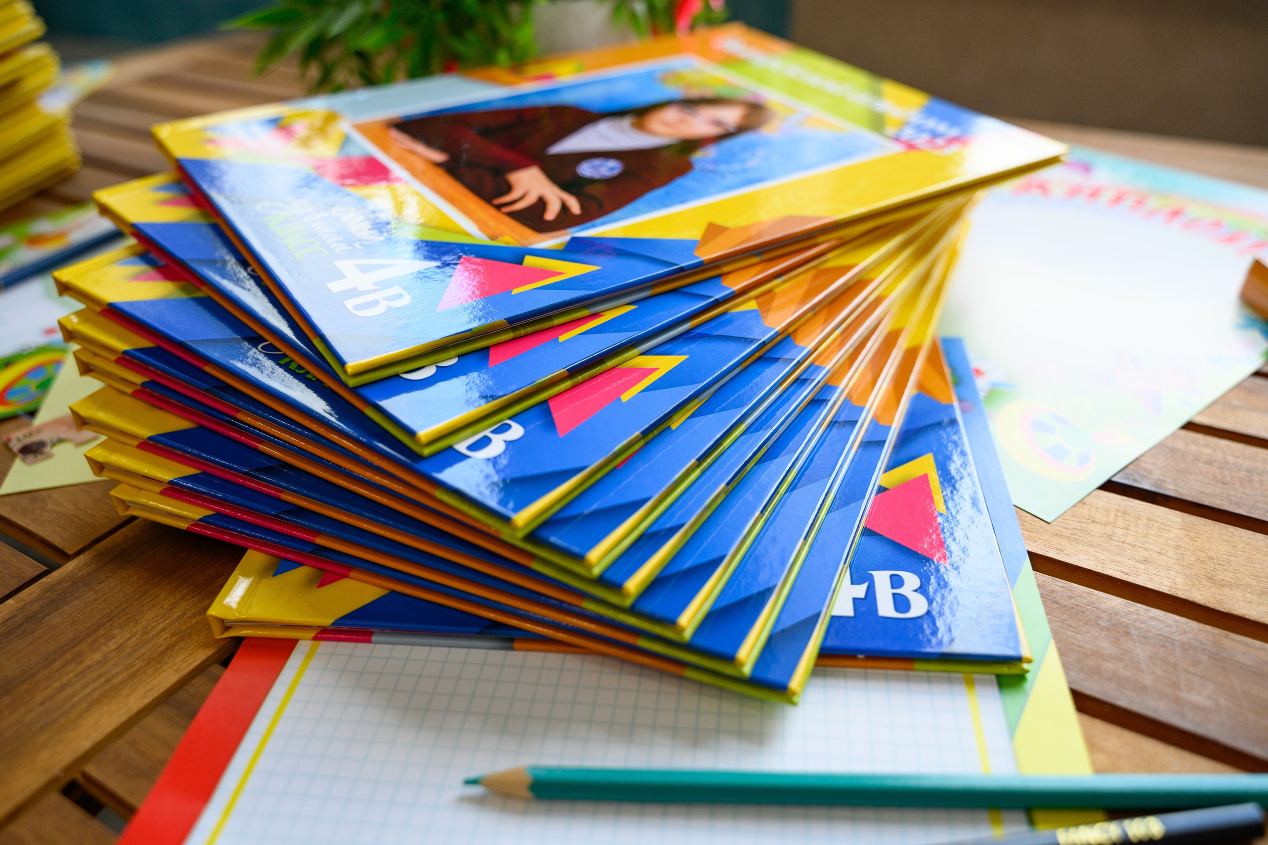 Альбом на 3 разворота. Выпускные альбомы в Подольске Москве и МО