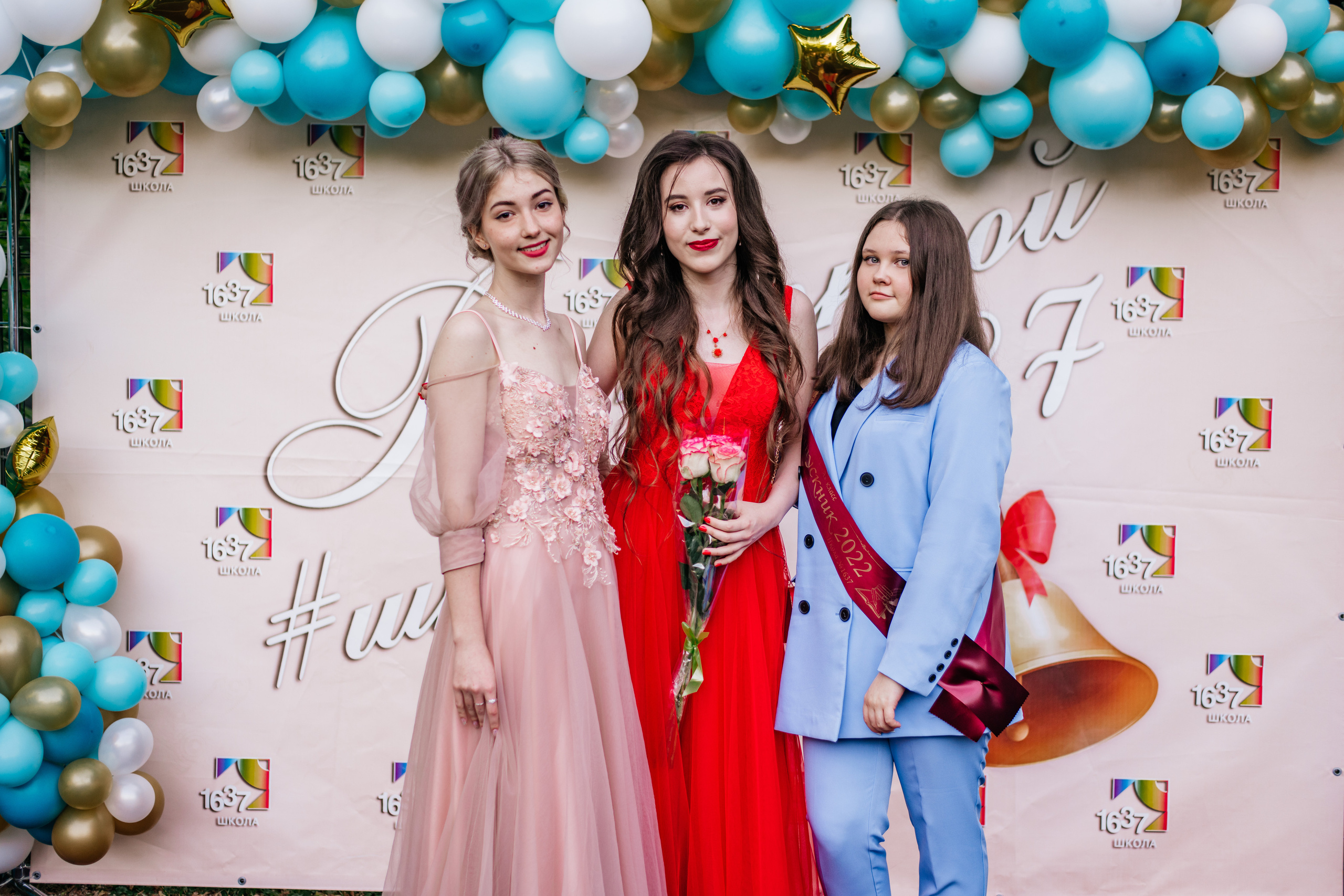 Фотосессия улица. Выпускные альбомы в Подольске Москве и МО