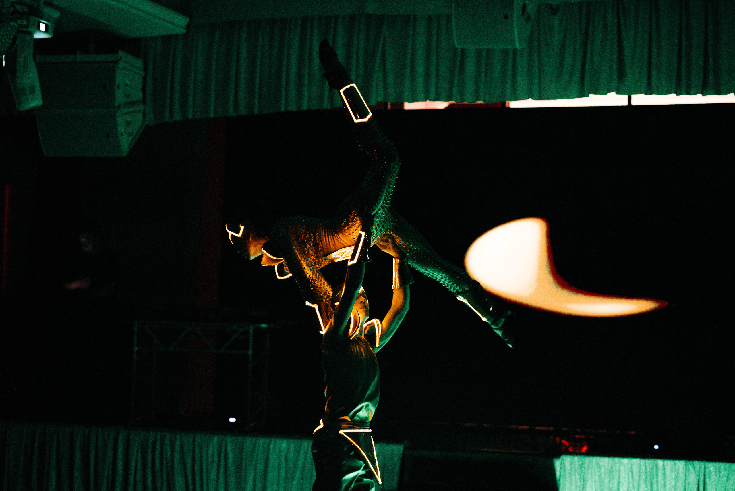 1637 банкет. Выпускные альбомы в Подольске Москве и МО