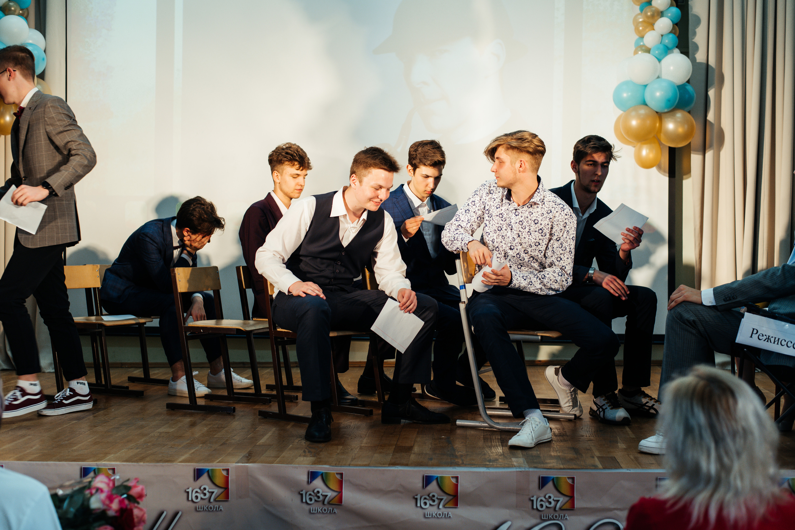 1637 пз. Выпускные альбомы в Подольске Москве и МО