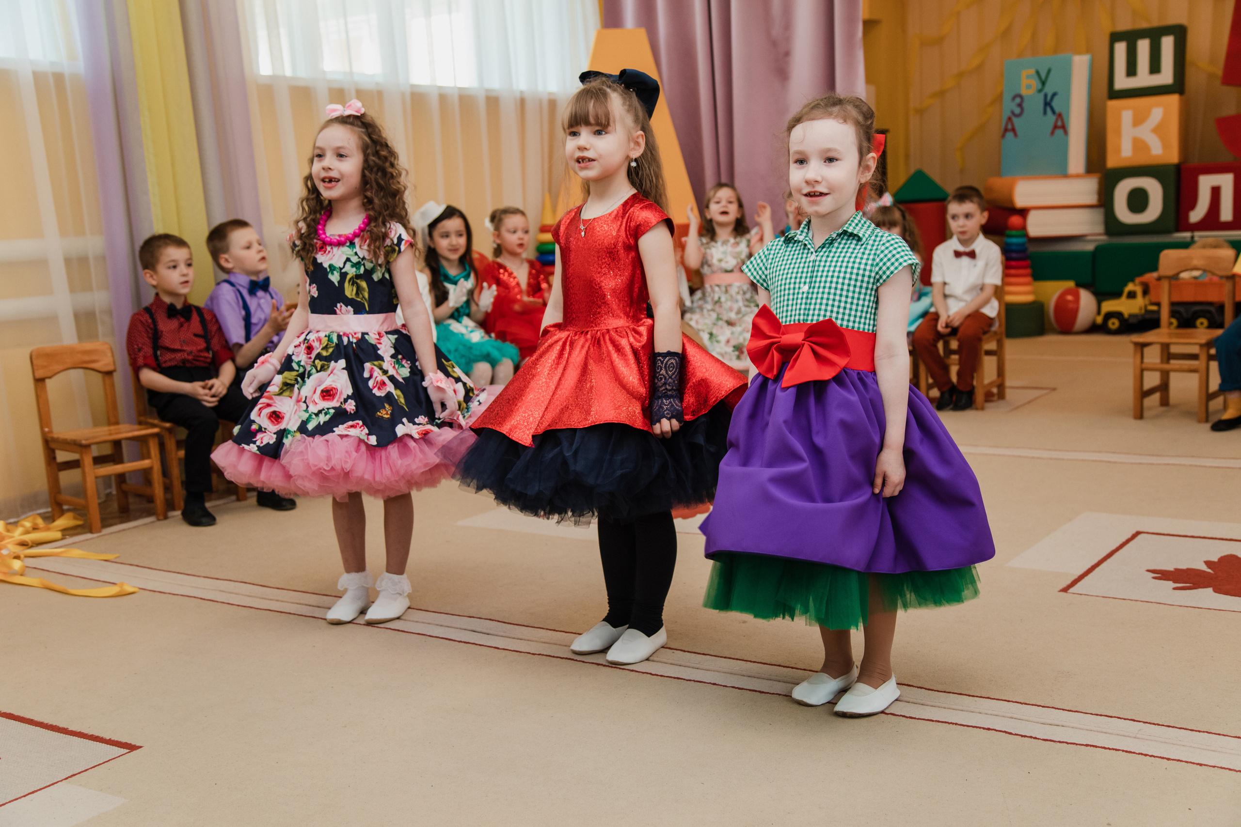 ДС солнышко выпускной. Выпускные альбомы в Подольске Москве и МО