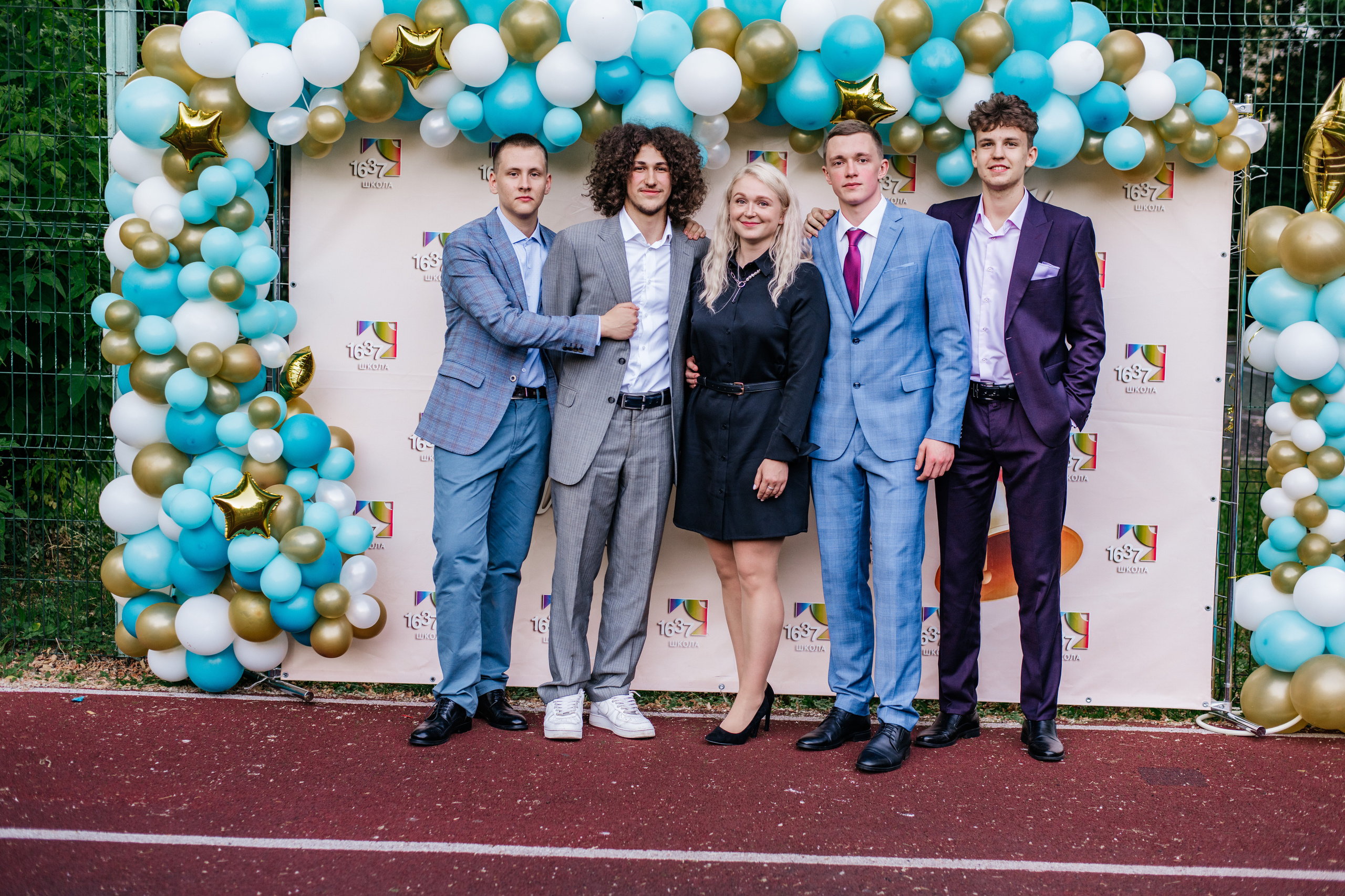 Фотосессия улица. Выпускные альбомы в Подольске Москве и МО